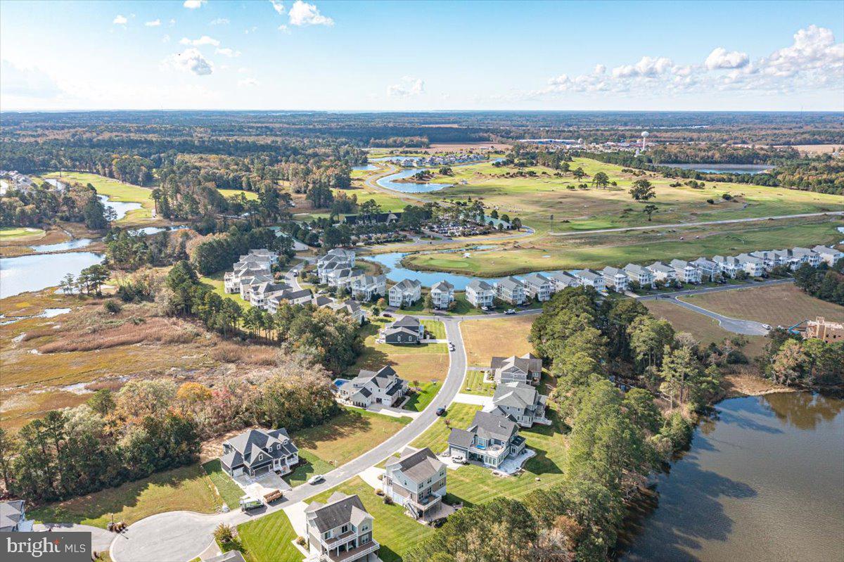 GLEN RIDDLE - Land