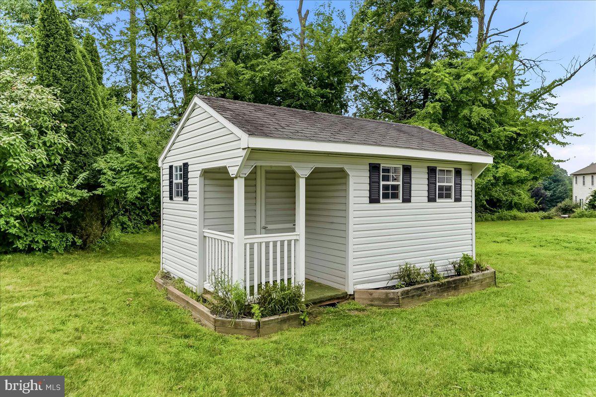 COUNTRY RIDGE - Residential