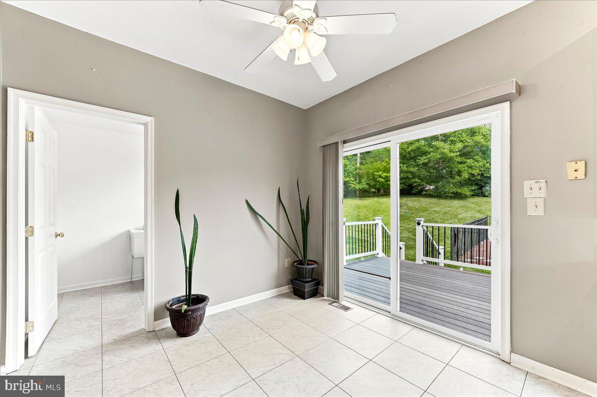 COUNTRY RIDGE - Residential