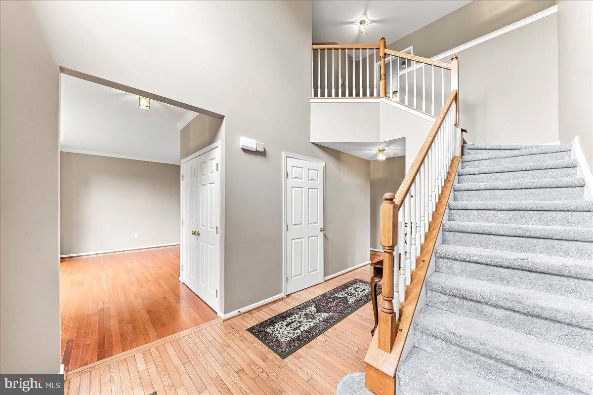 COUNTRY RIDGE - Residential