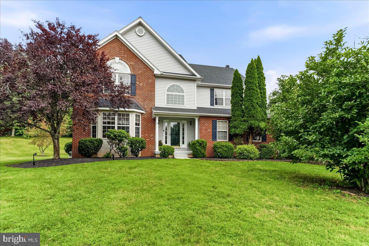COUNTRY RIDGE - Residential