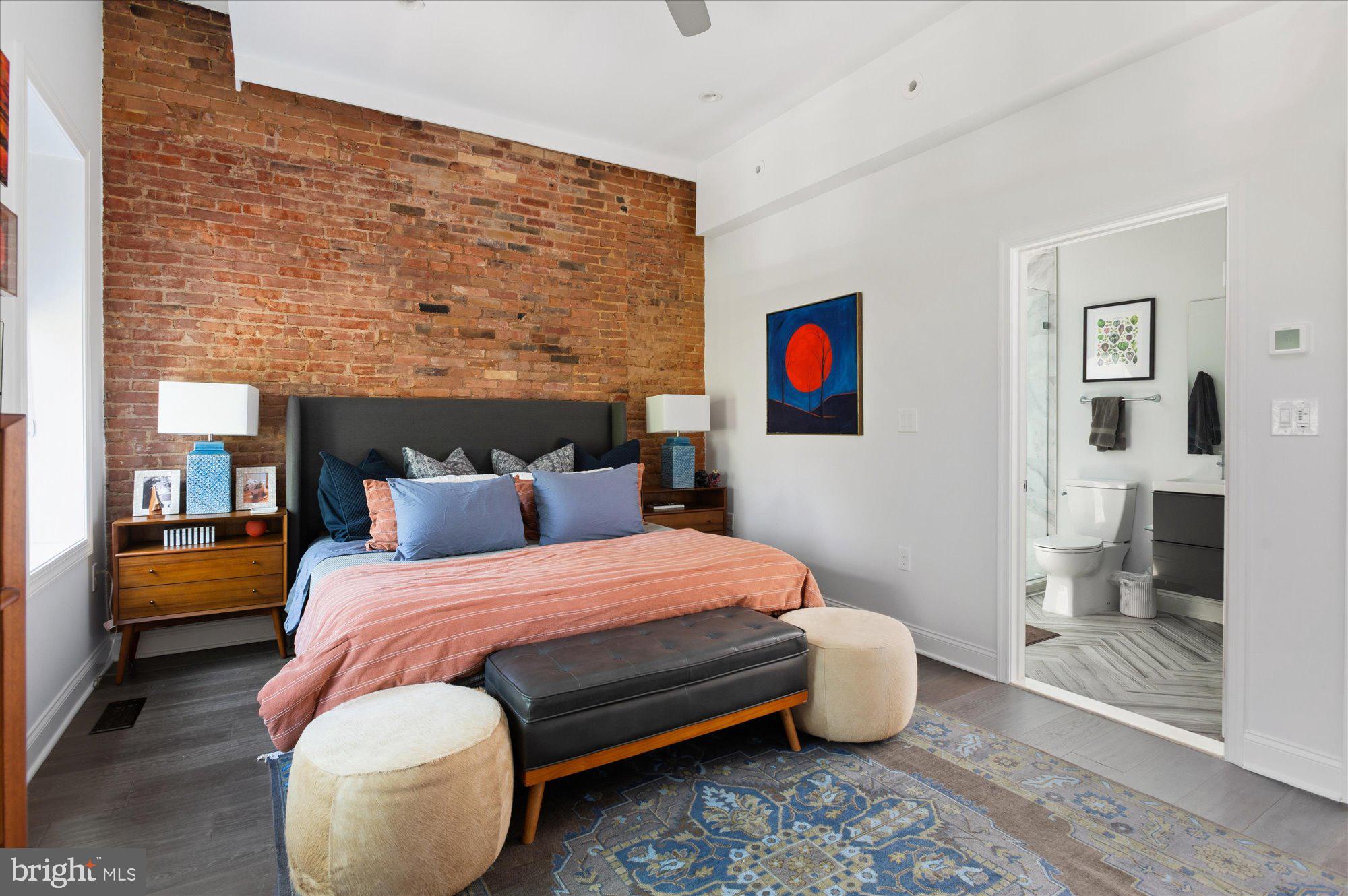 LOGAN CIRCLE - Residential