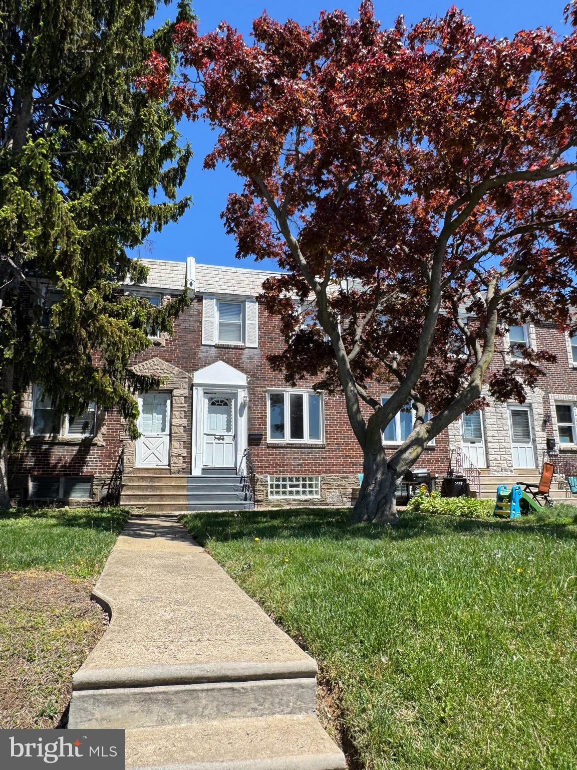 MAYFAIR (WEST) - Residential Lease
