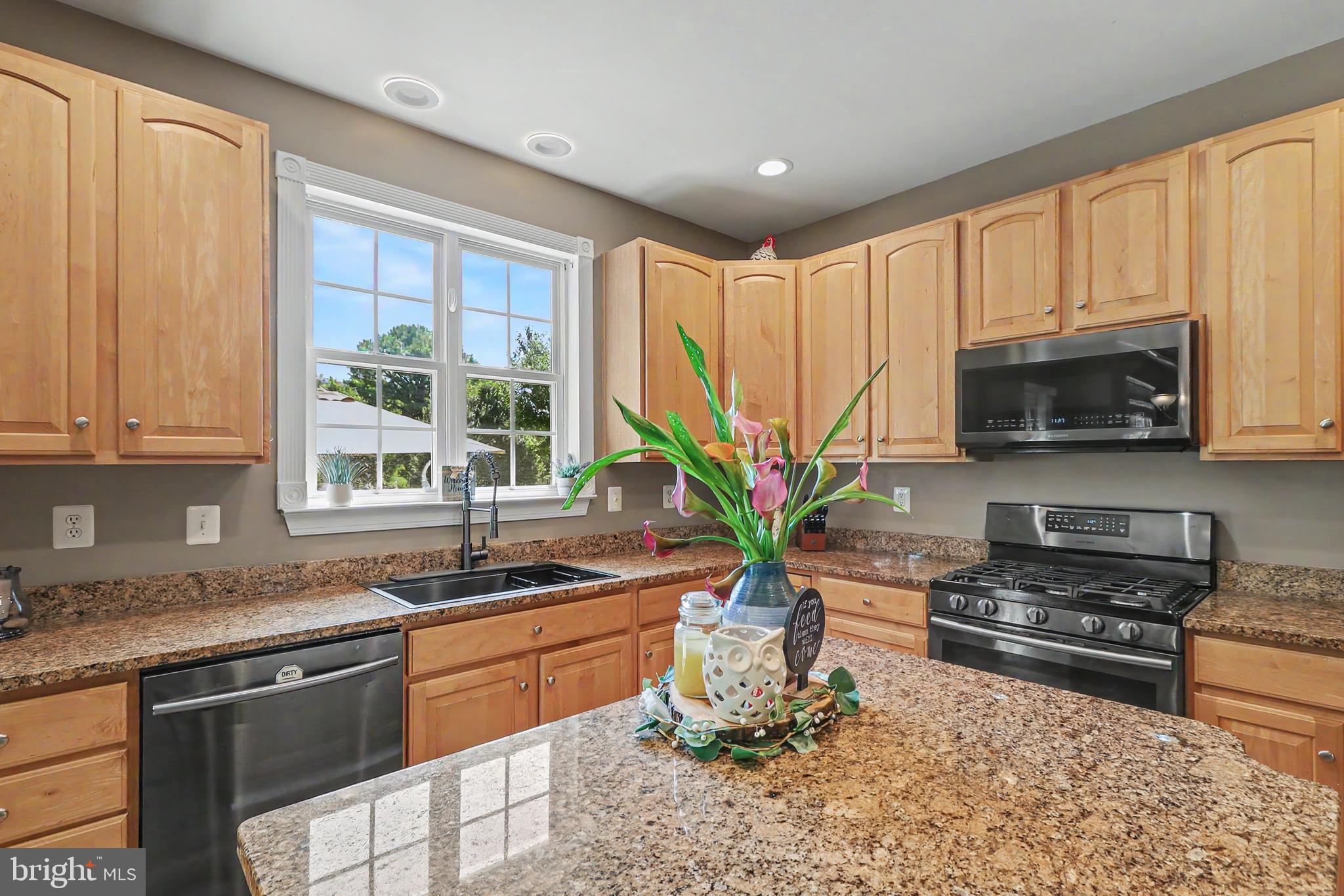 CAMPUS HILLS ESTATES - Residential