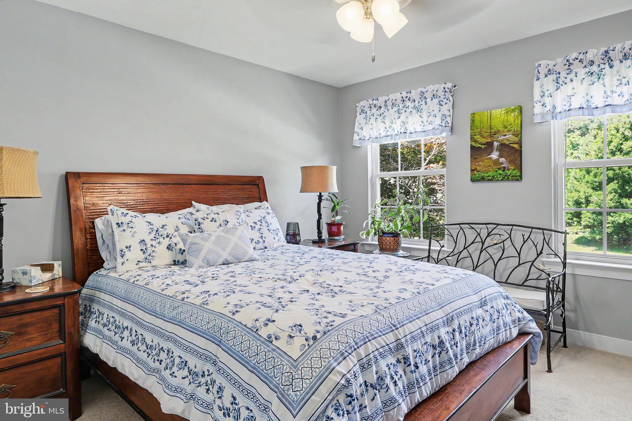 CAMPUS HILLS ESTATES - Residential