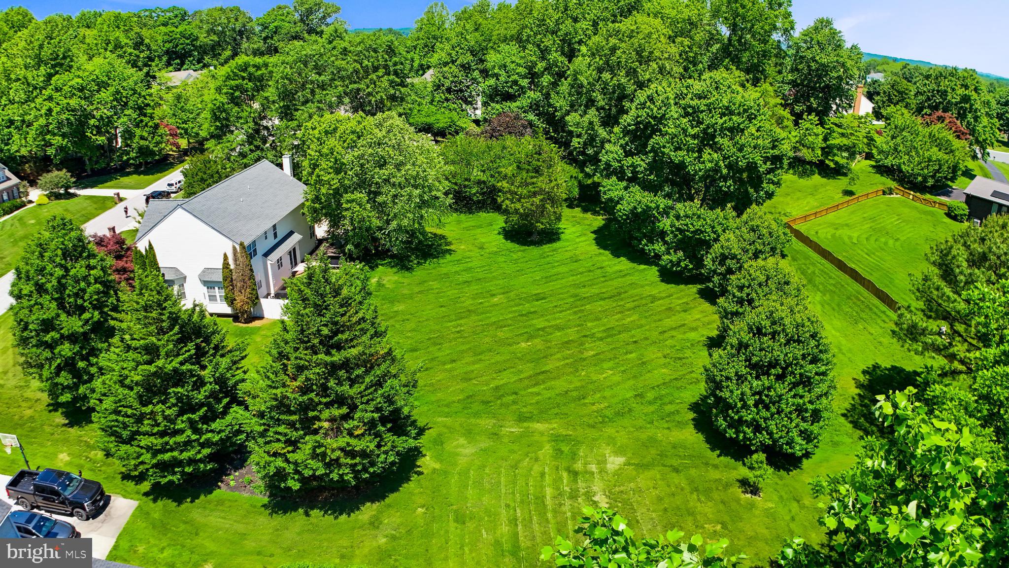 CAMPUS HILLS ESTATES - Residential