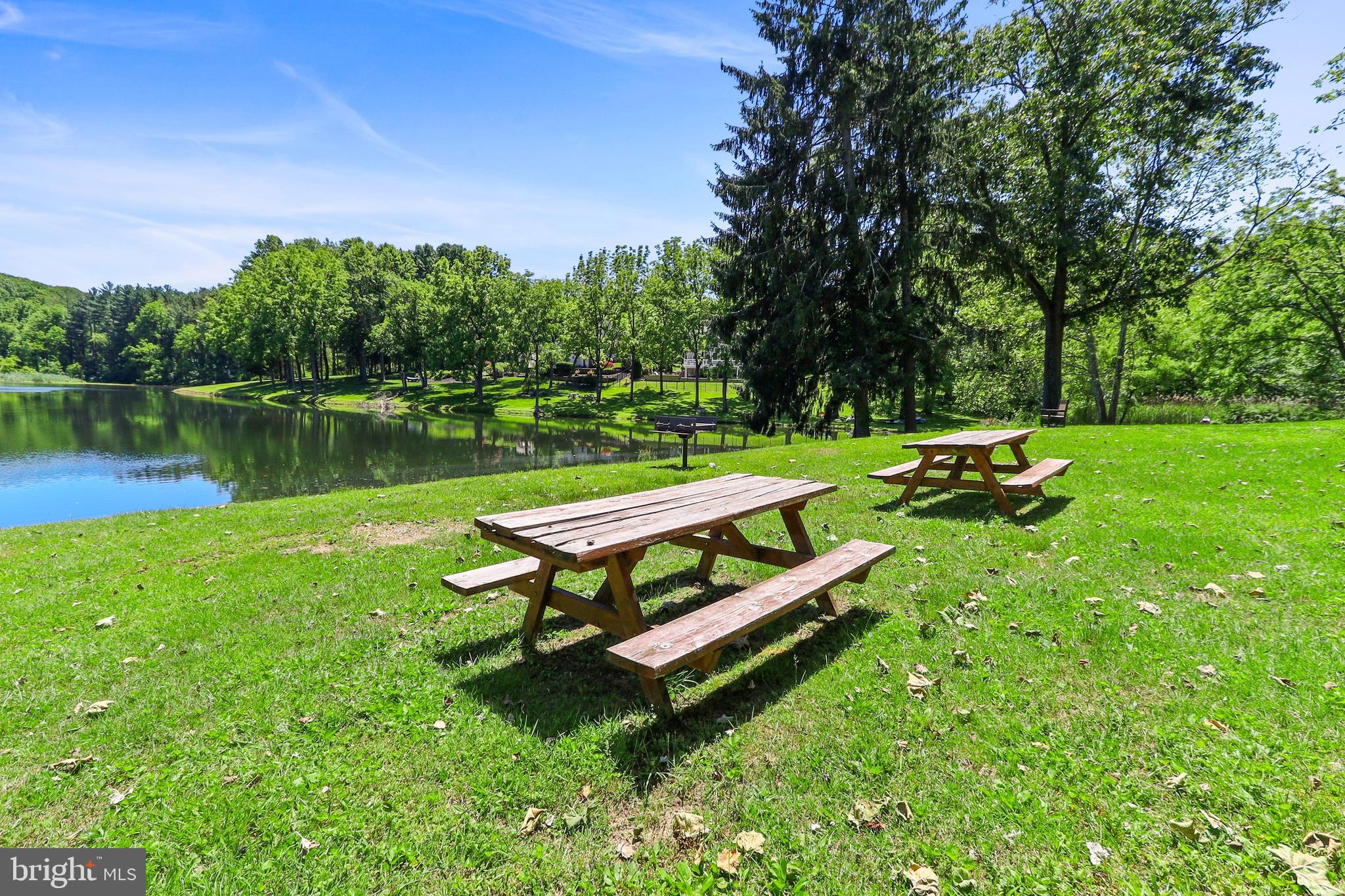 CAMPUS HILLS ESTATES - Residential