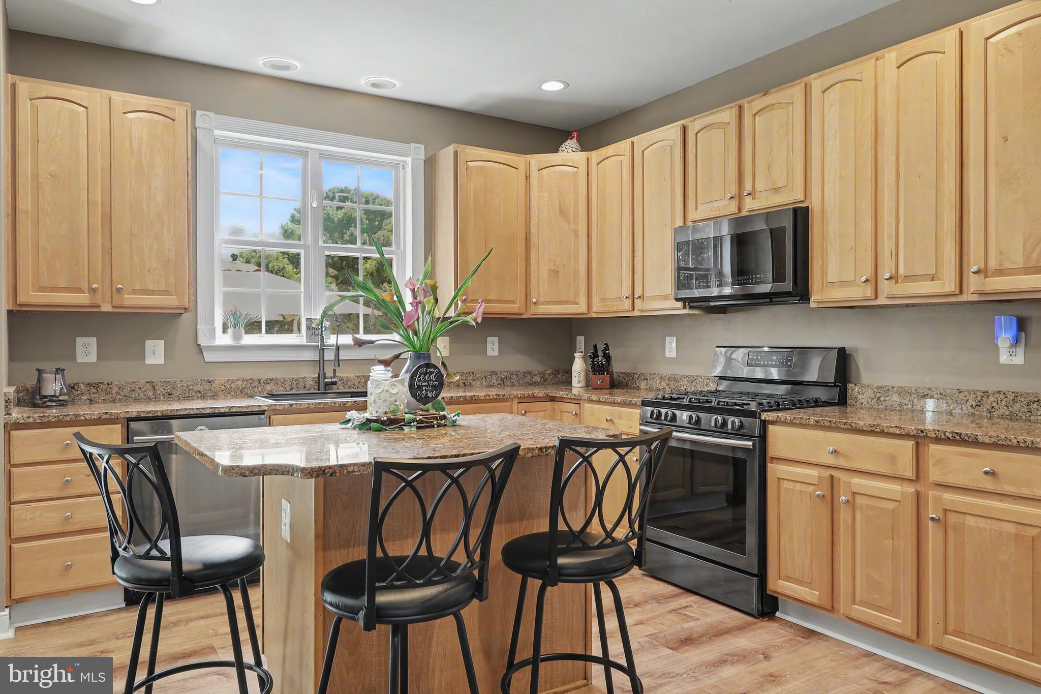 CAMPUS HILLS ESTATES - Residential