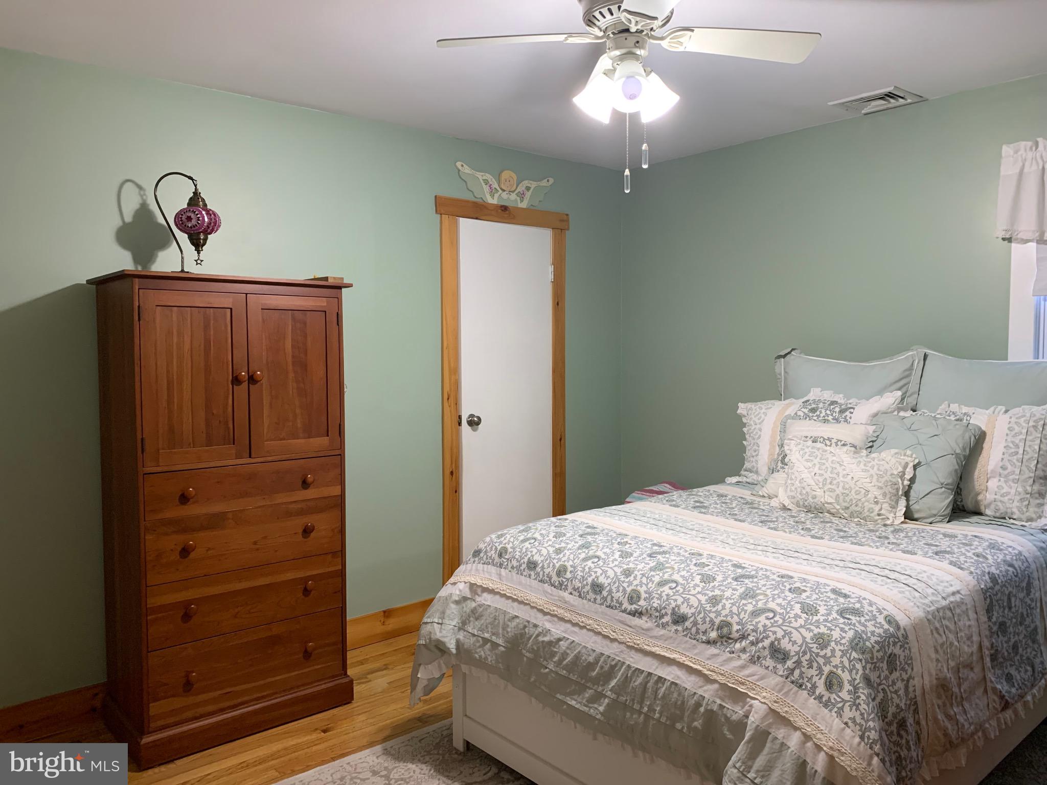 BELMONT HILLS - Residential