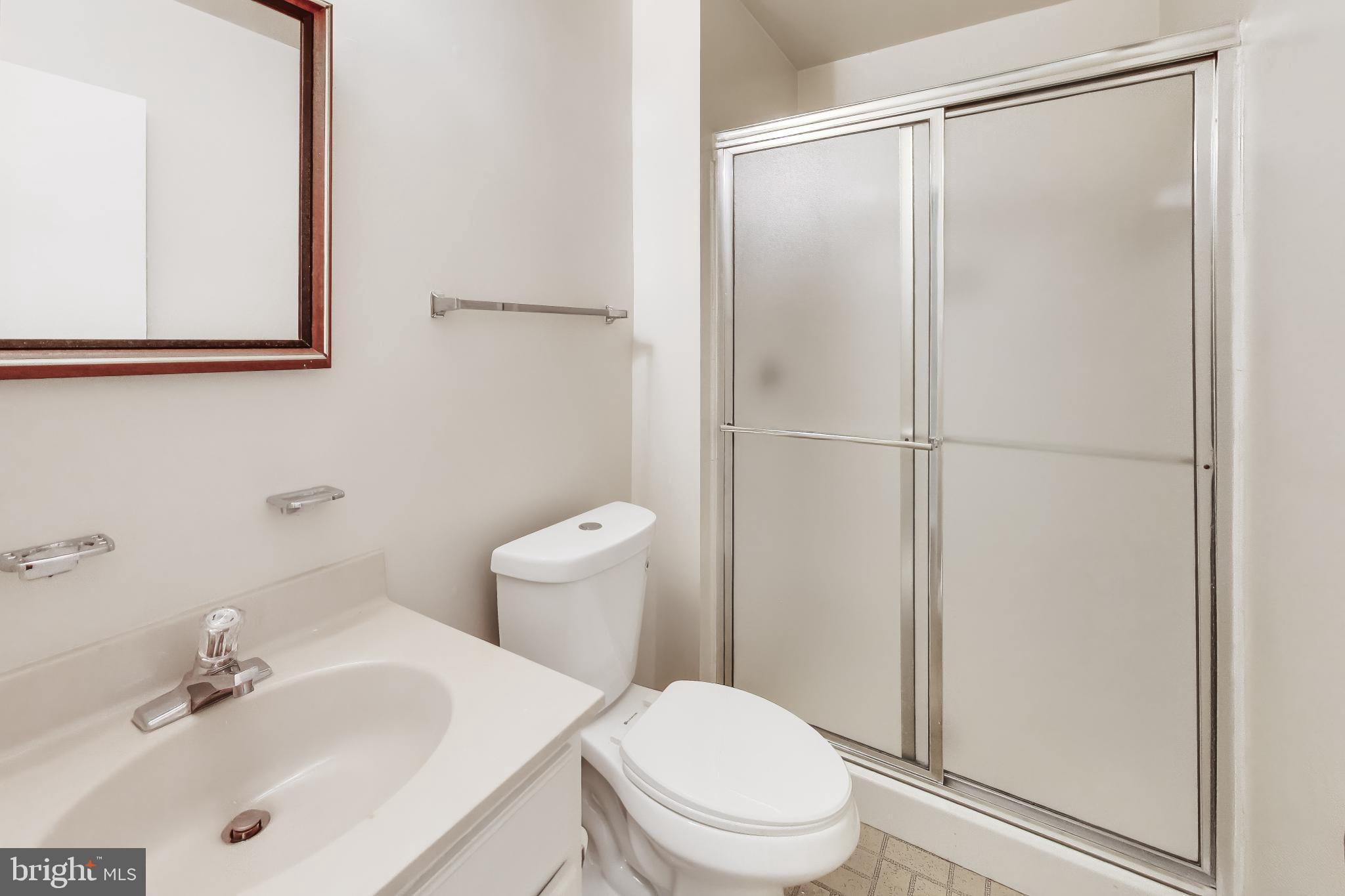 INVERNESS KNOLLS - Residential