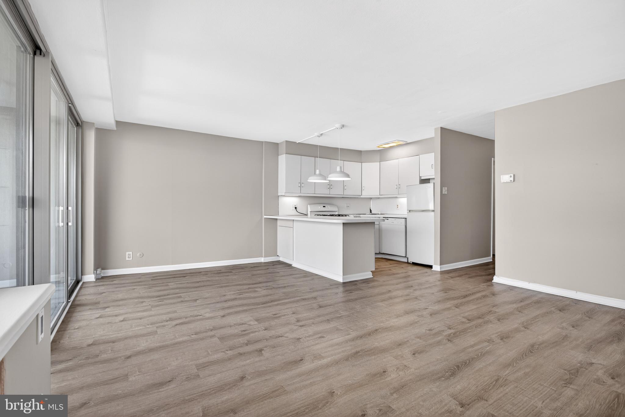 FAIRMOUNT - Residential