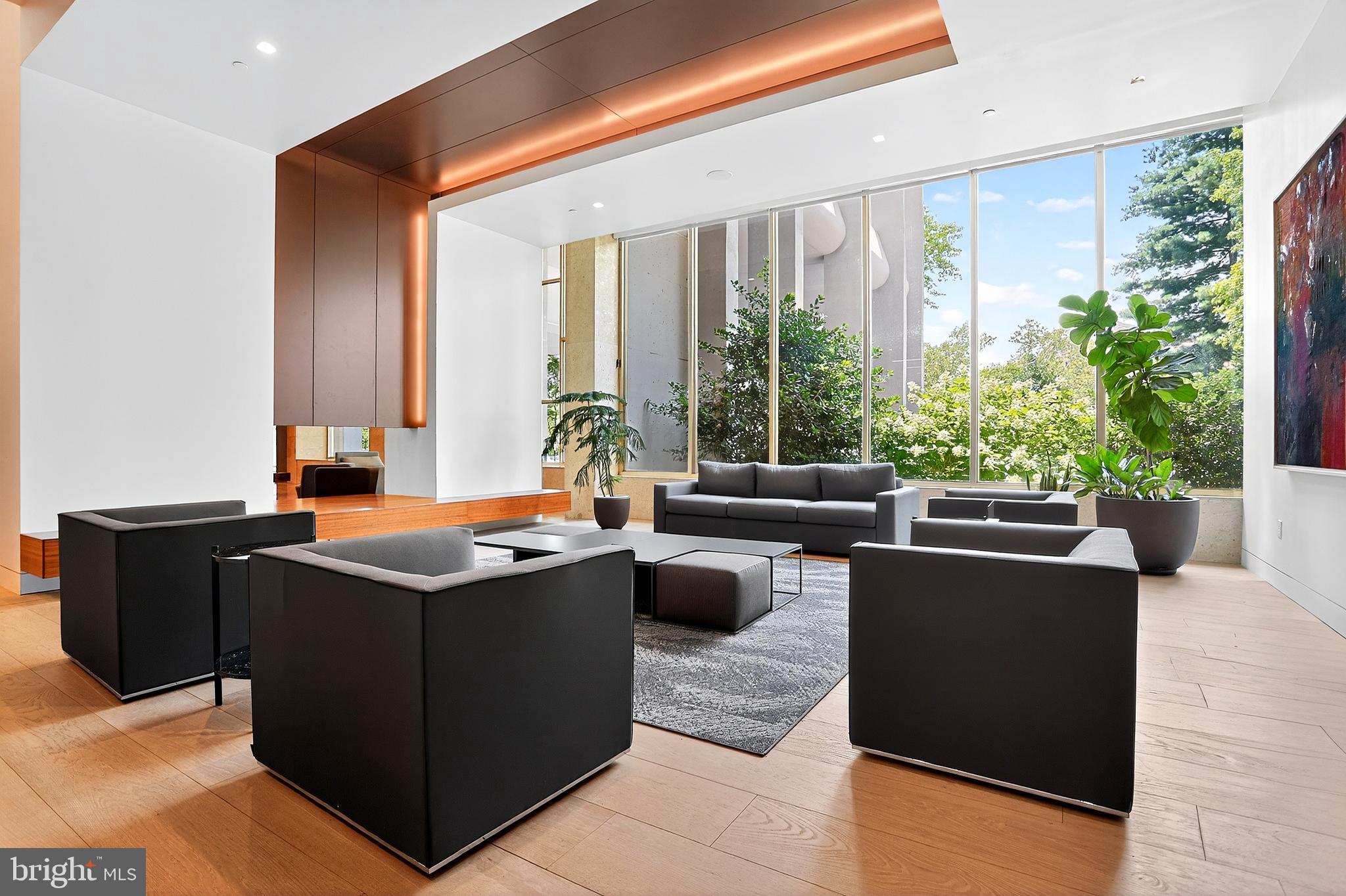 FAIRMOUNT - Residential