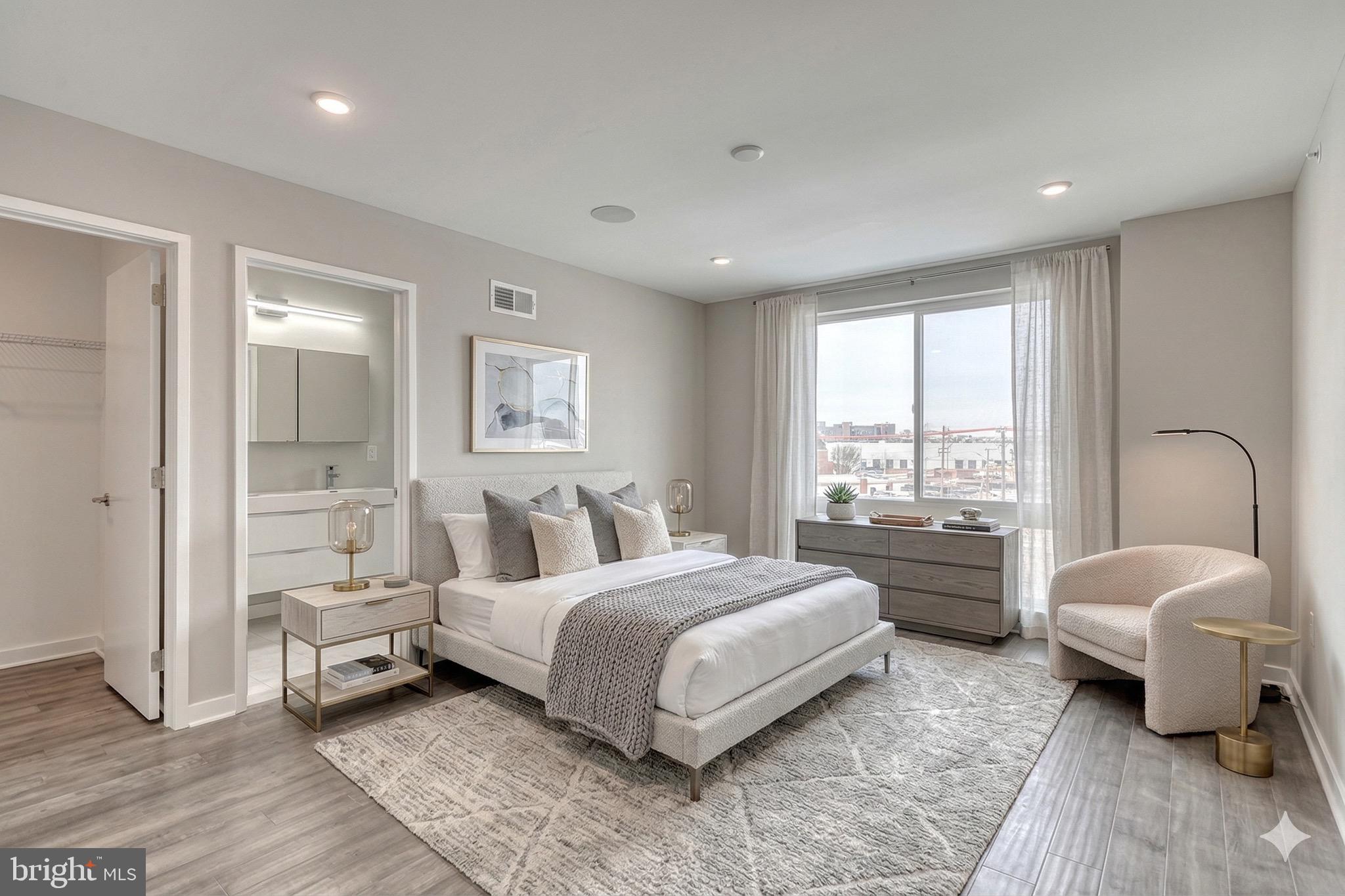 SOUTH KENSINGTON - Residential Income