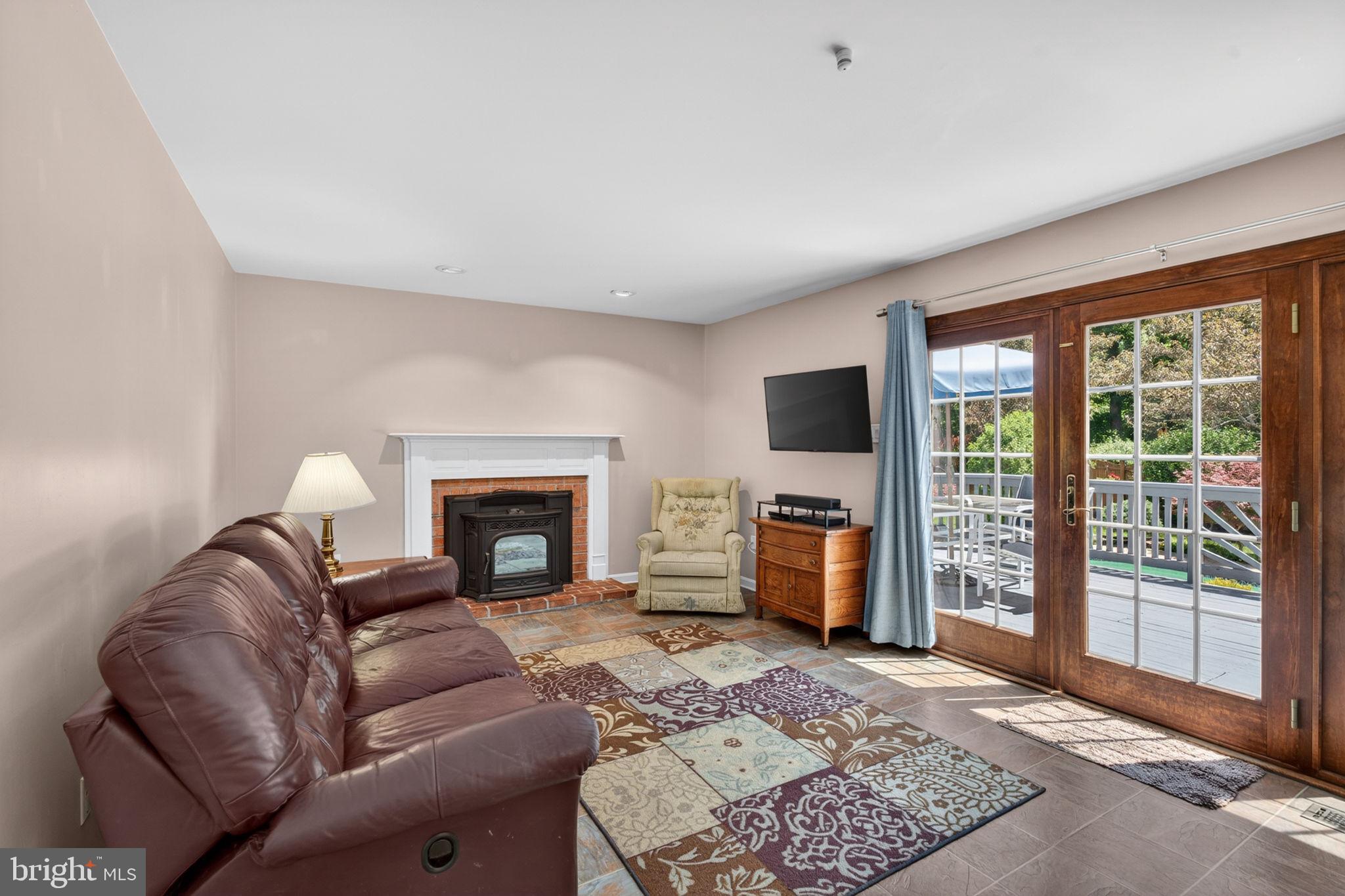 VALEWOOD ESTATES - Residential