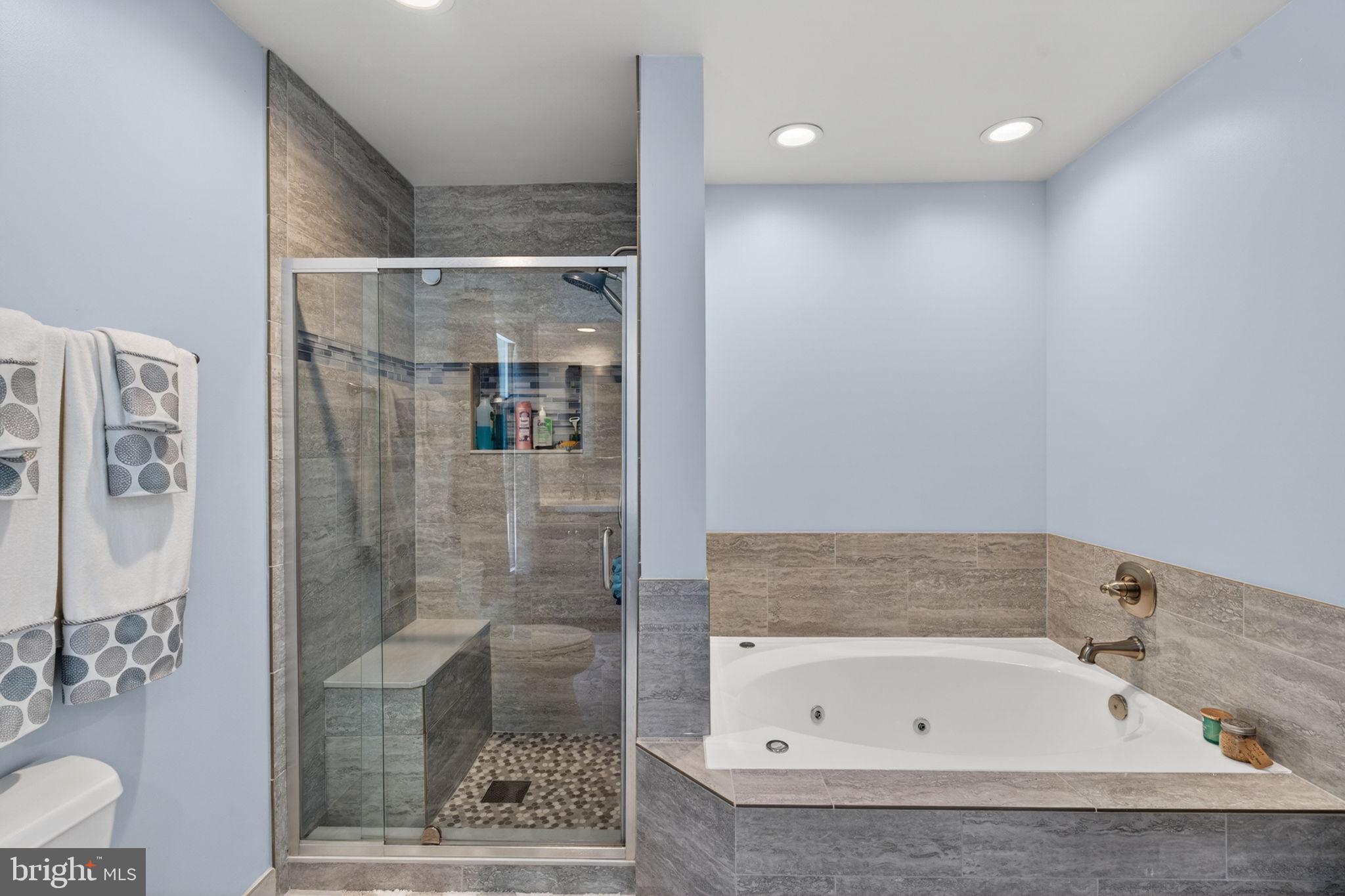 VALEWOOD ESTATES - Residential
