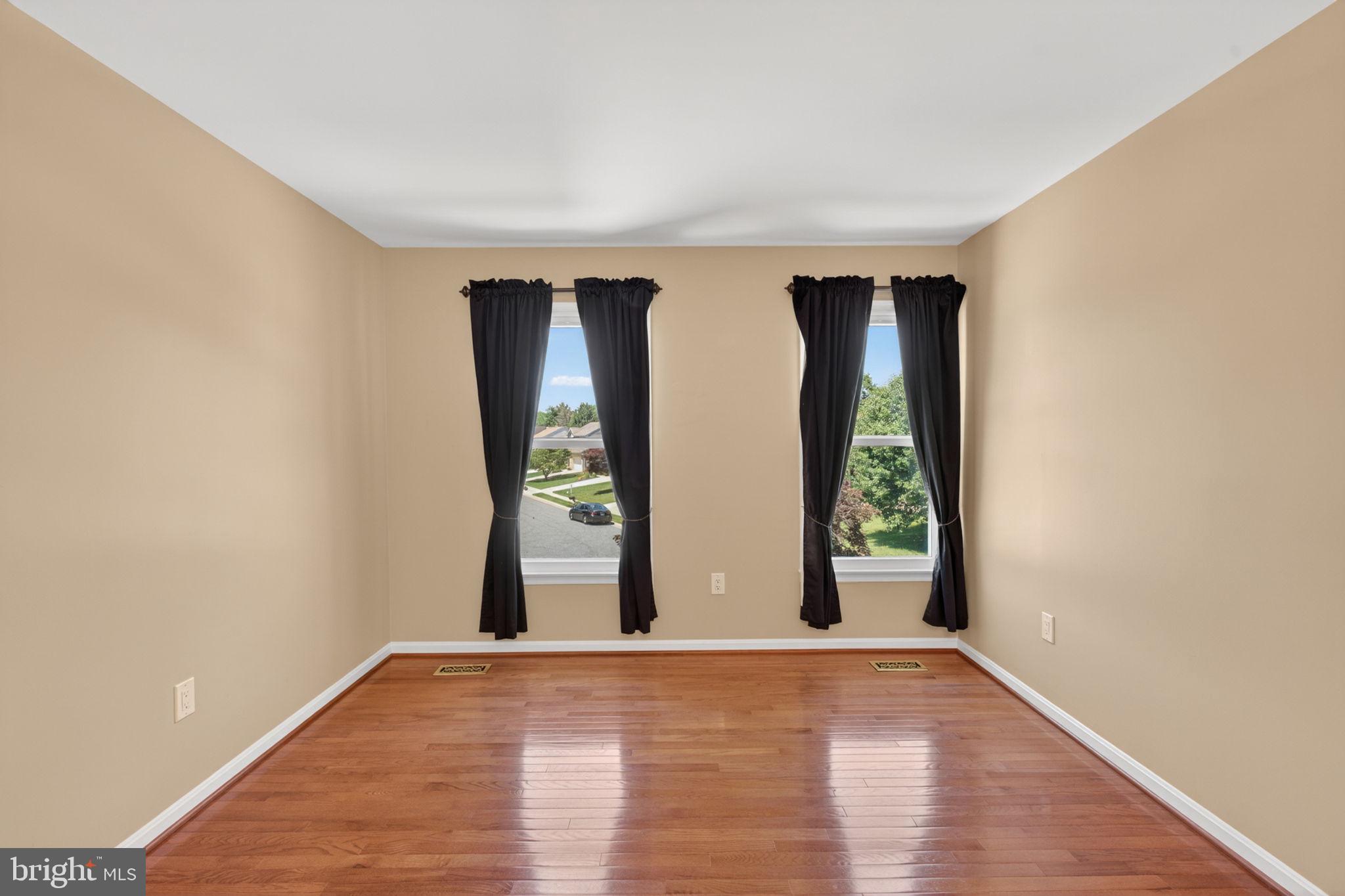 VALEWOOD ESTATES - Residential