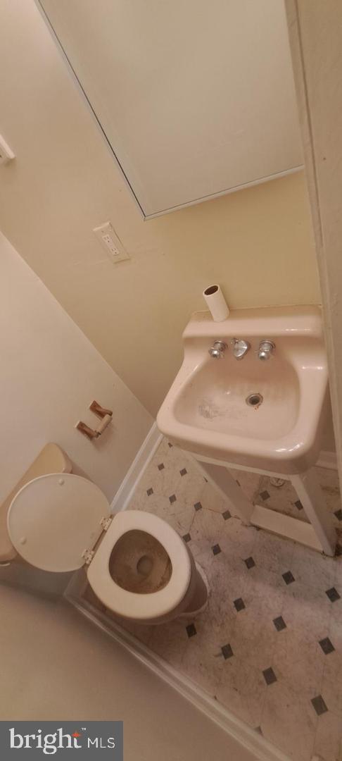 WEST BALTIMORE - Residential