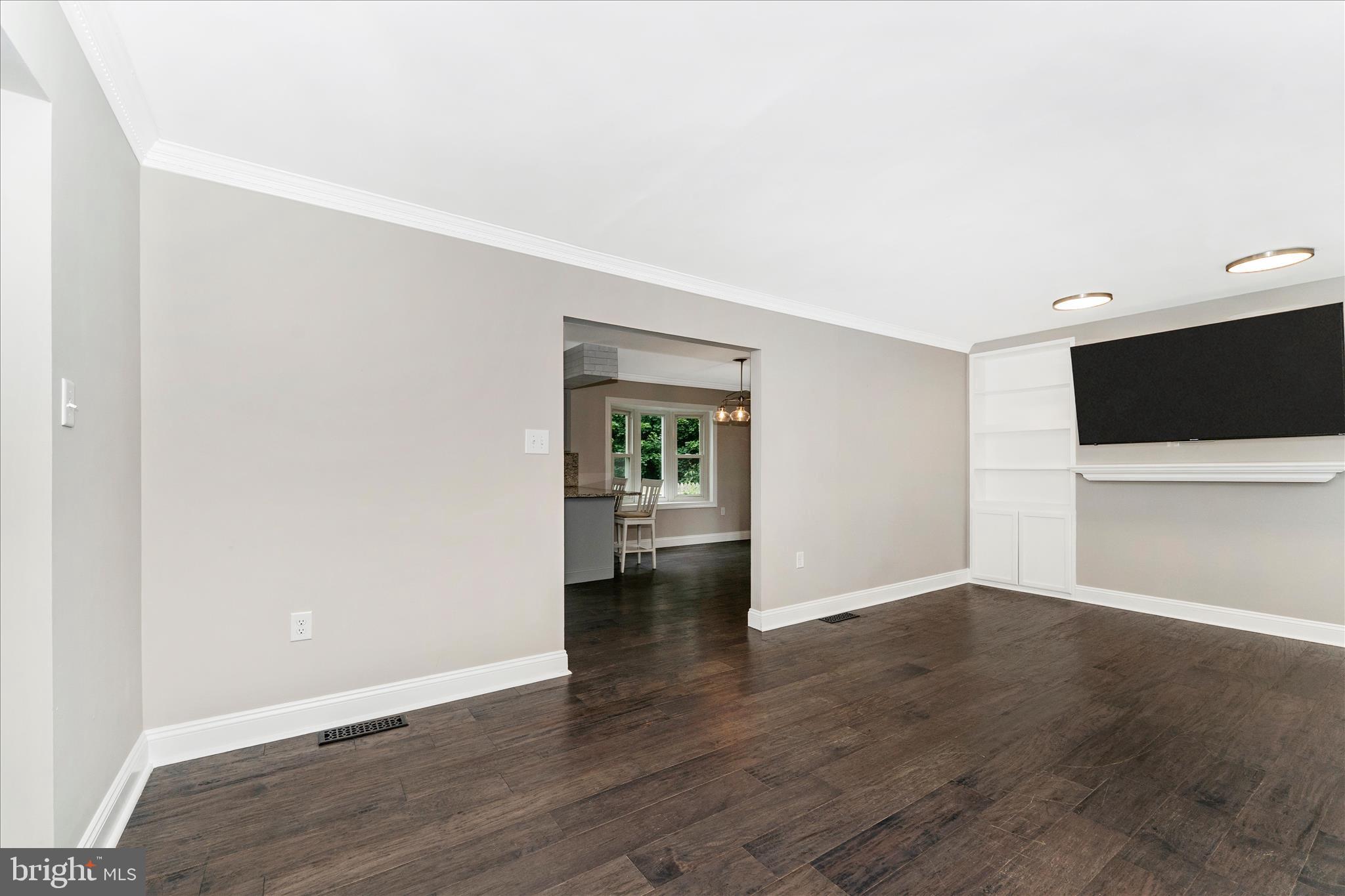KINSEY HEIGHTS - Residential