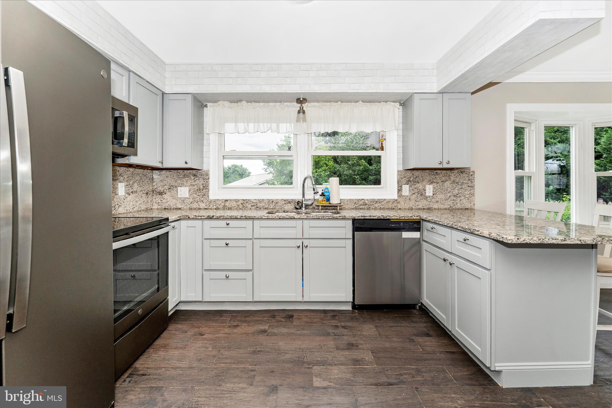 KINSEY HEIGHTS - Residential