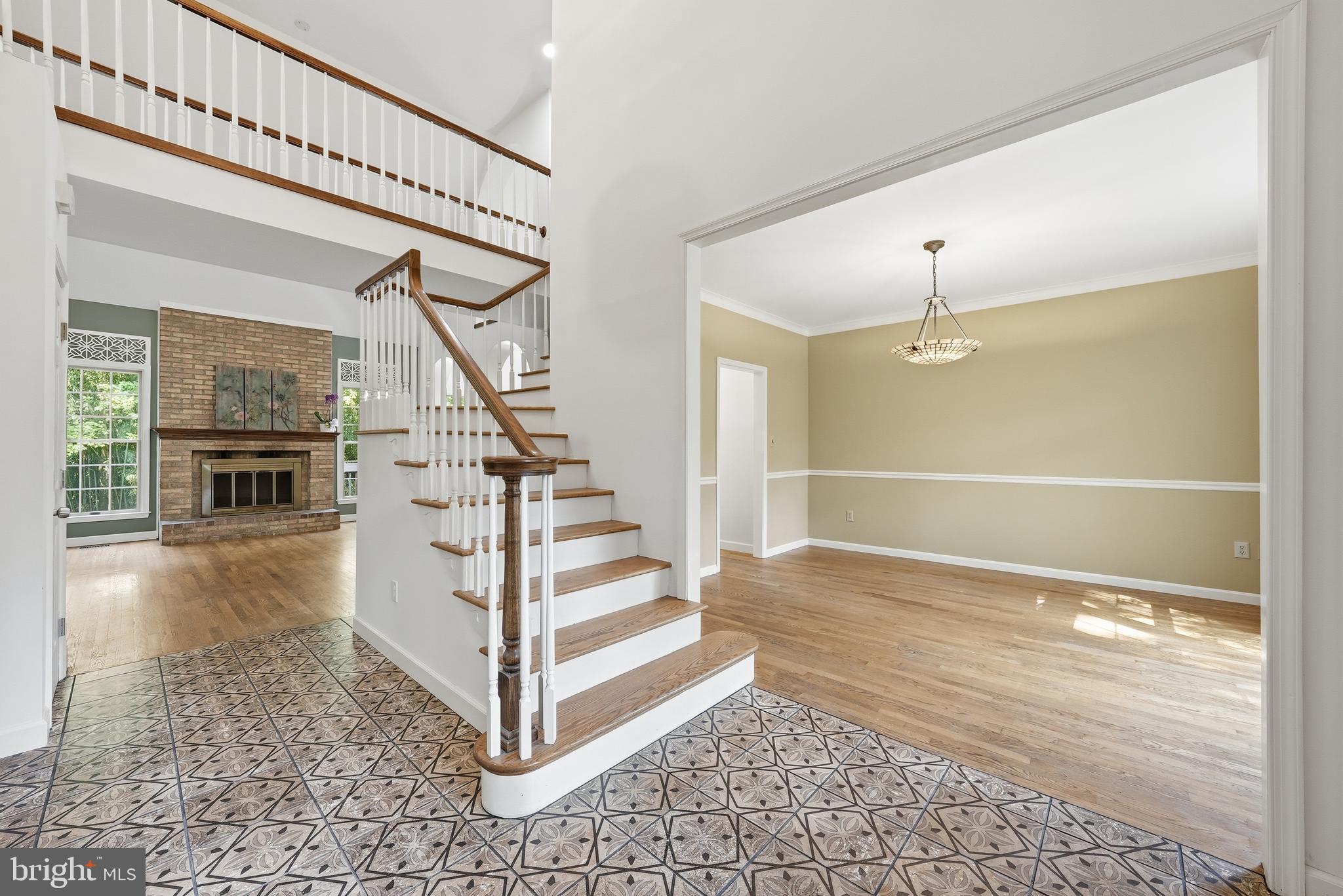 PT WHEATON OUT - Residential