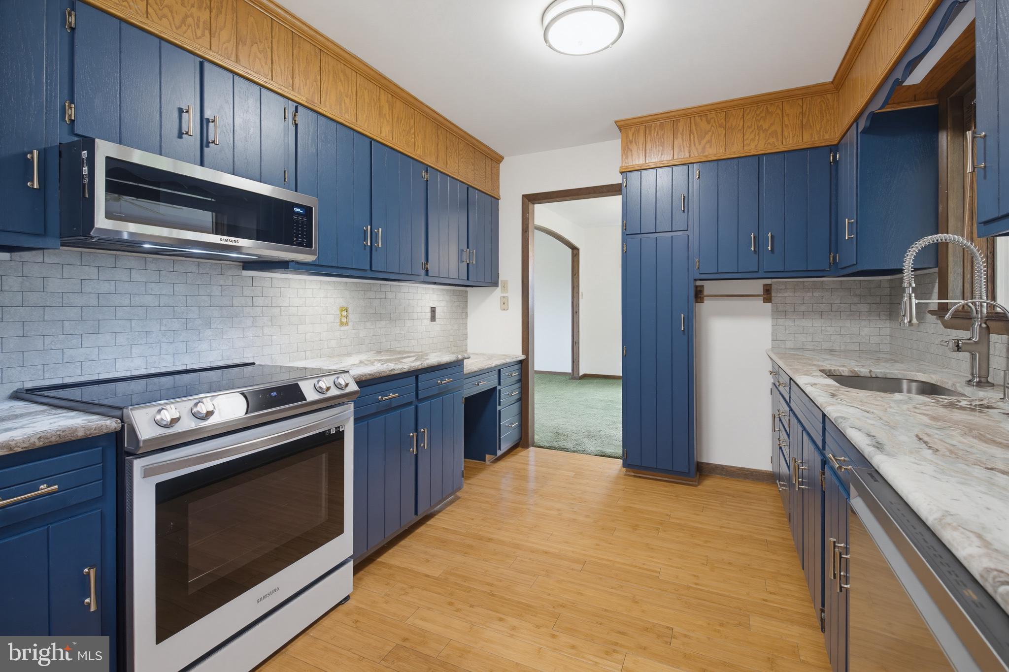 EAGLE WING ESTATES - Residential