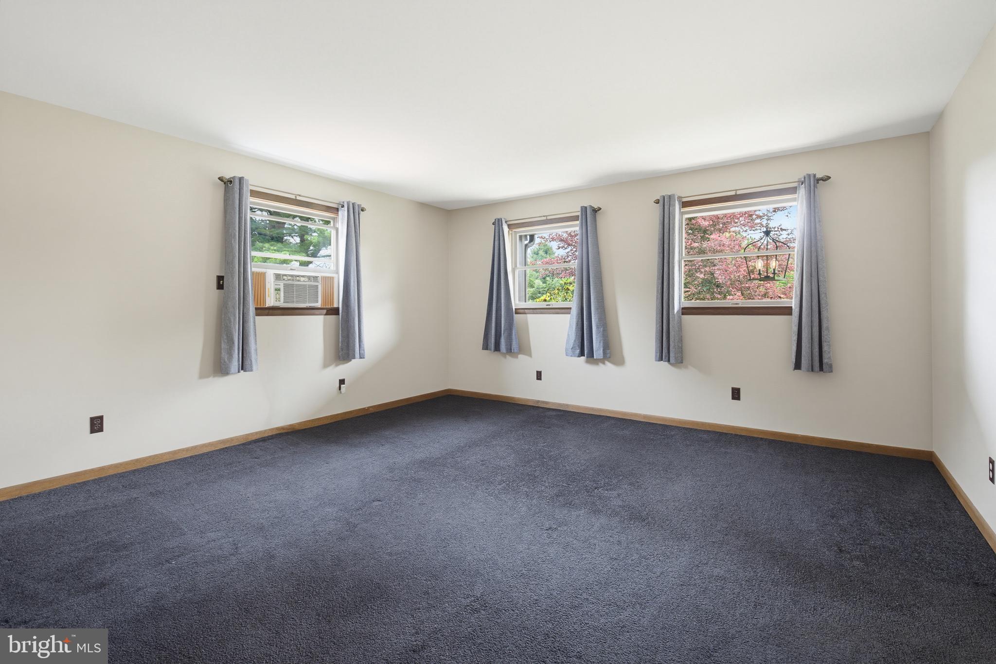 EAGLE WING ESTATES - Residential