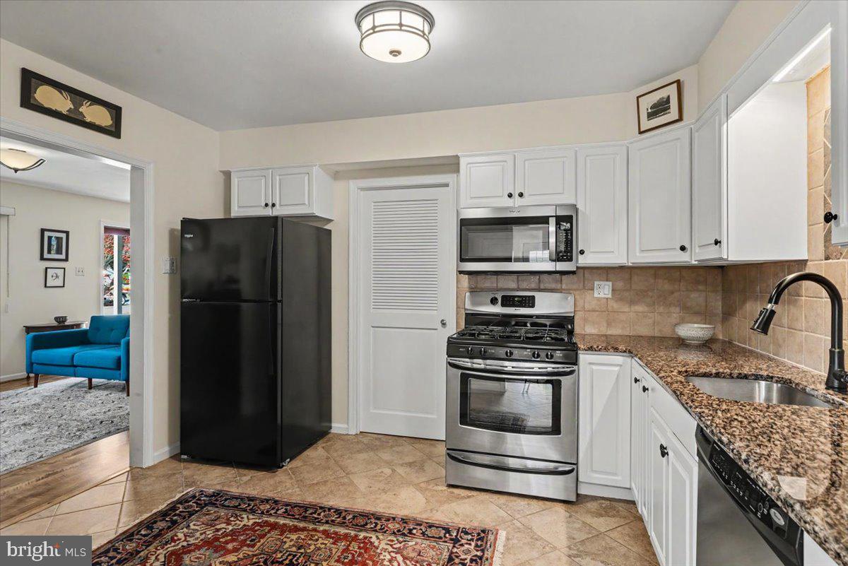 WARMINSTER VIL - Residential