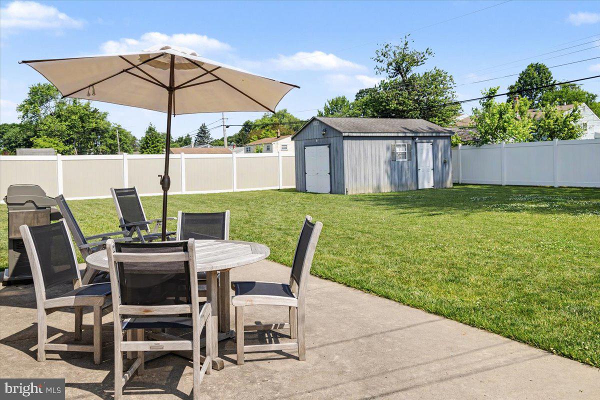 WARMINSTER VIL - Residential