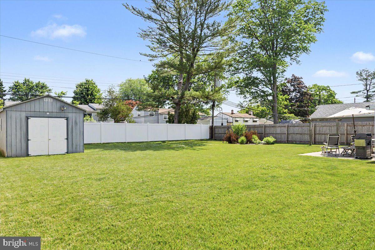 WARMINSTER VIL - Residential