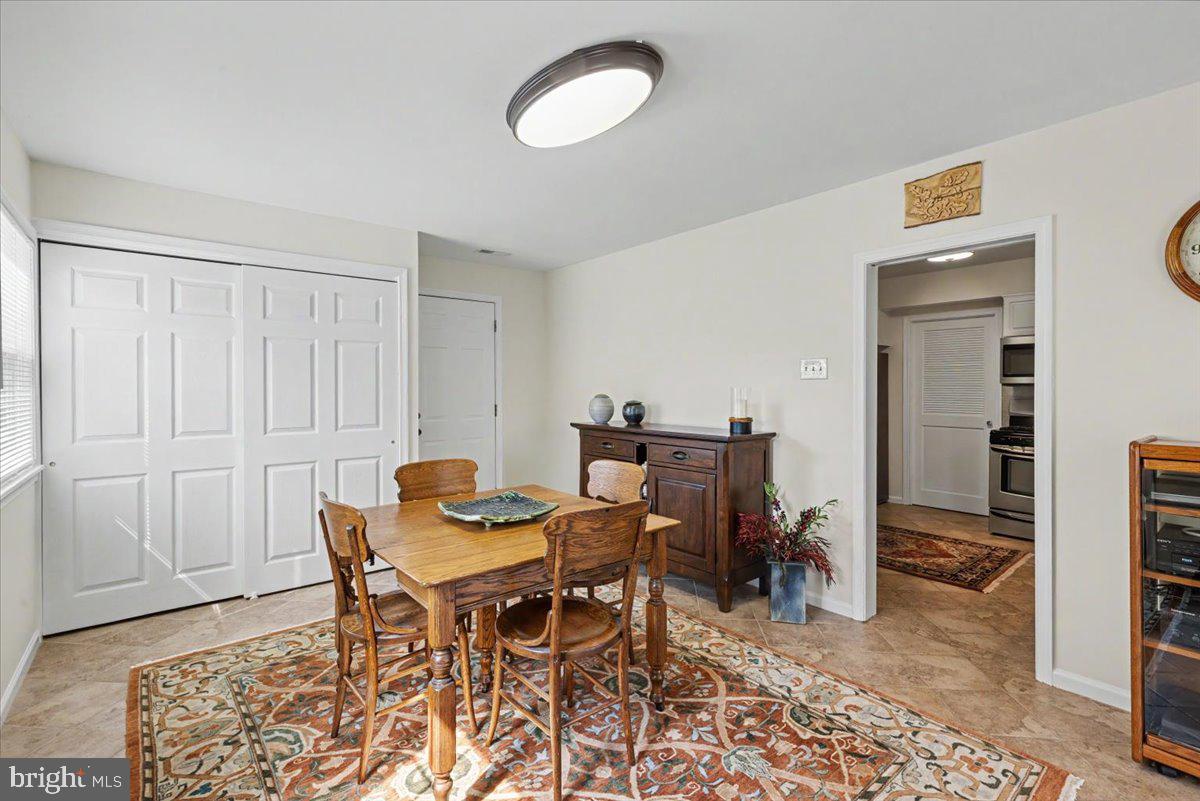 WARMINSTER VIL - Residential