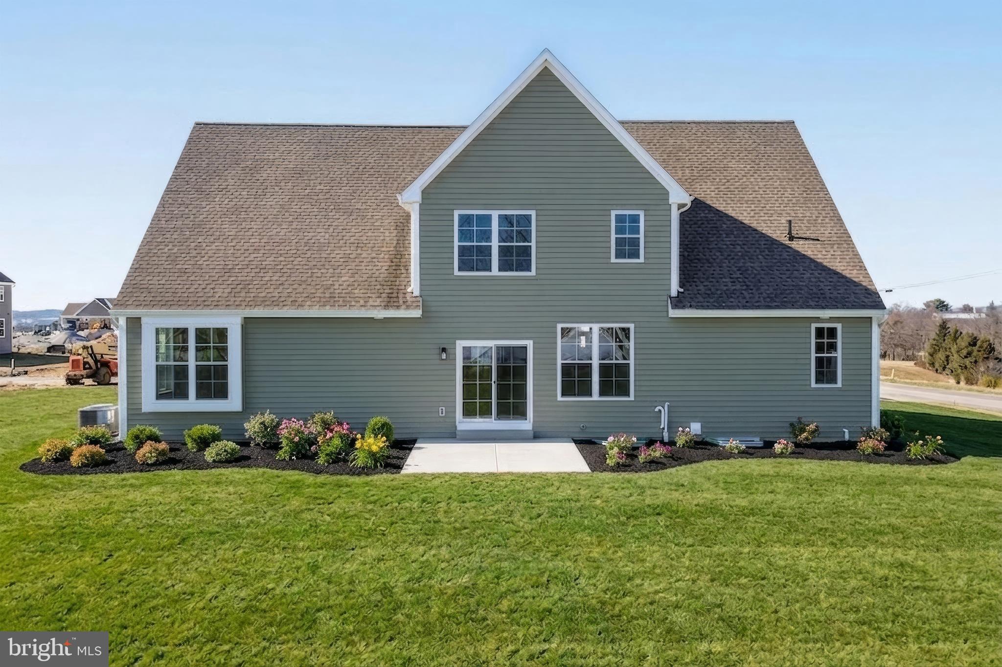 RIVER RIDGE HILLS - Residential