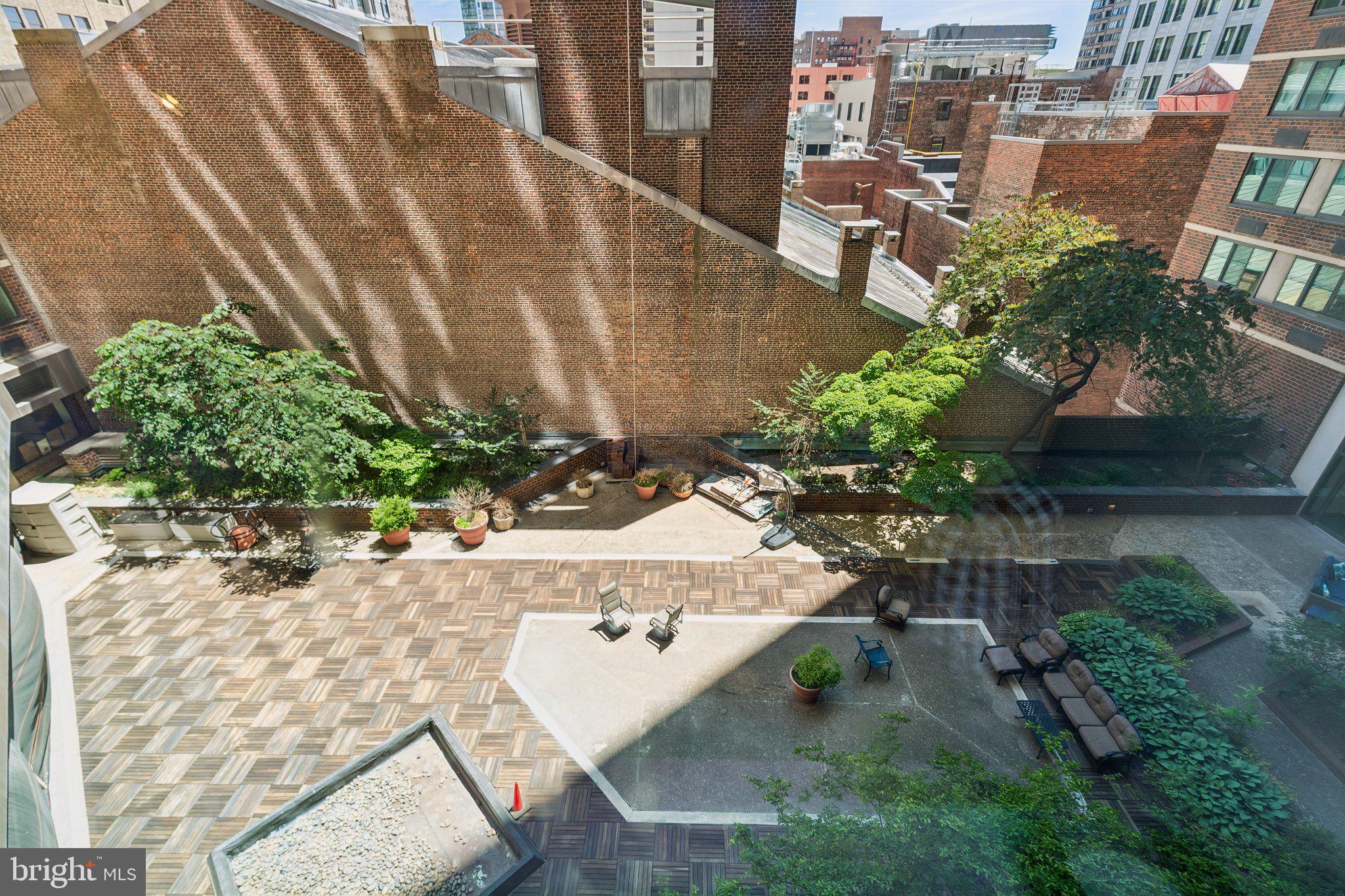 CENTER CITY - Residential