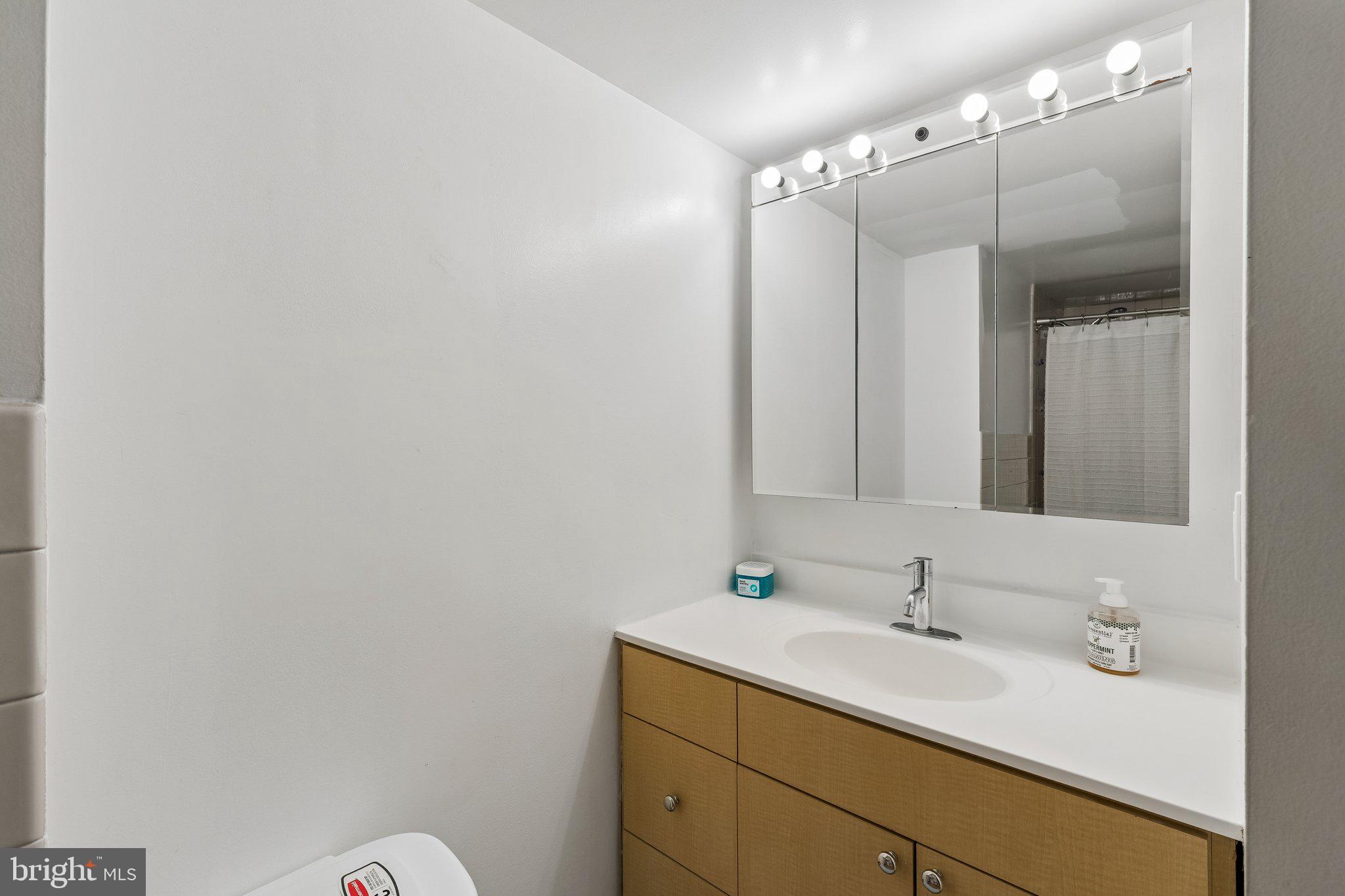 CENTER CITY - Residential
