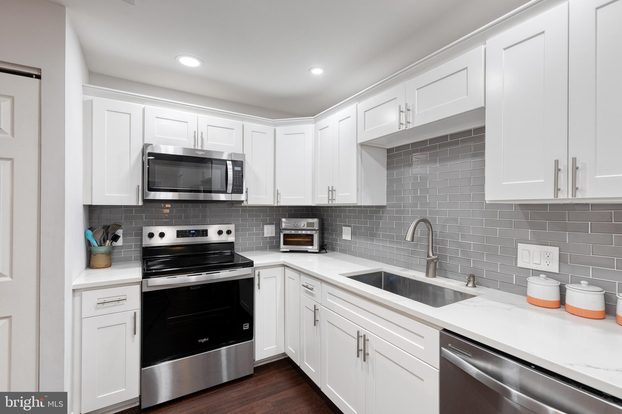 SILVER RIDGE - Residential