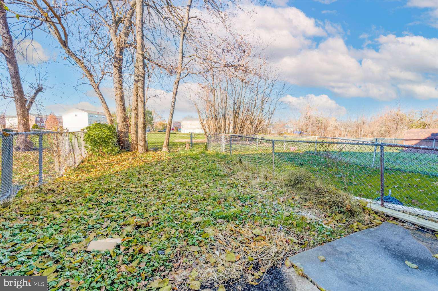 SHARON HILL - Residential