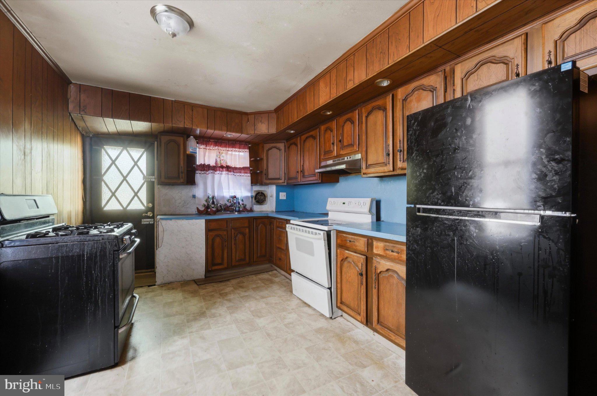 OVERBROOK - Residential