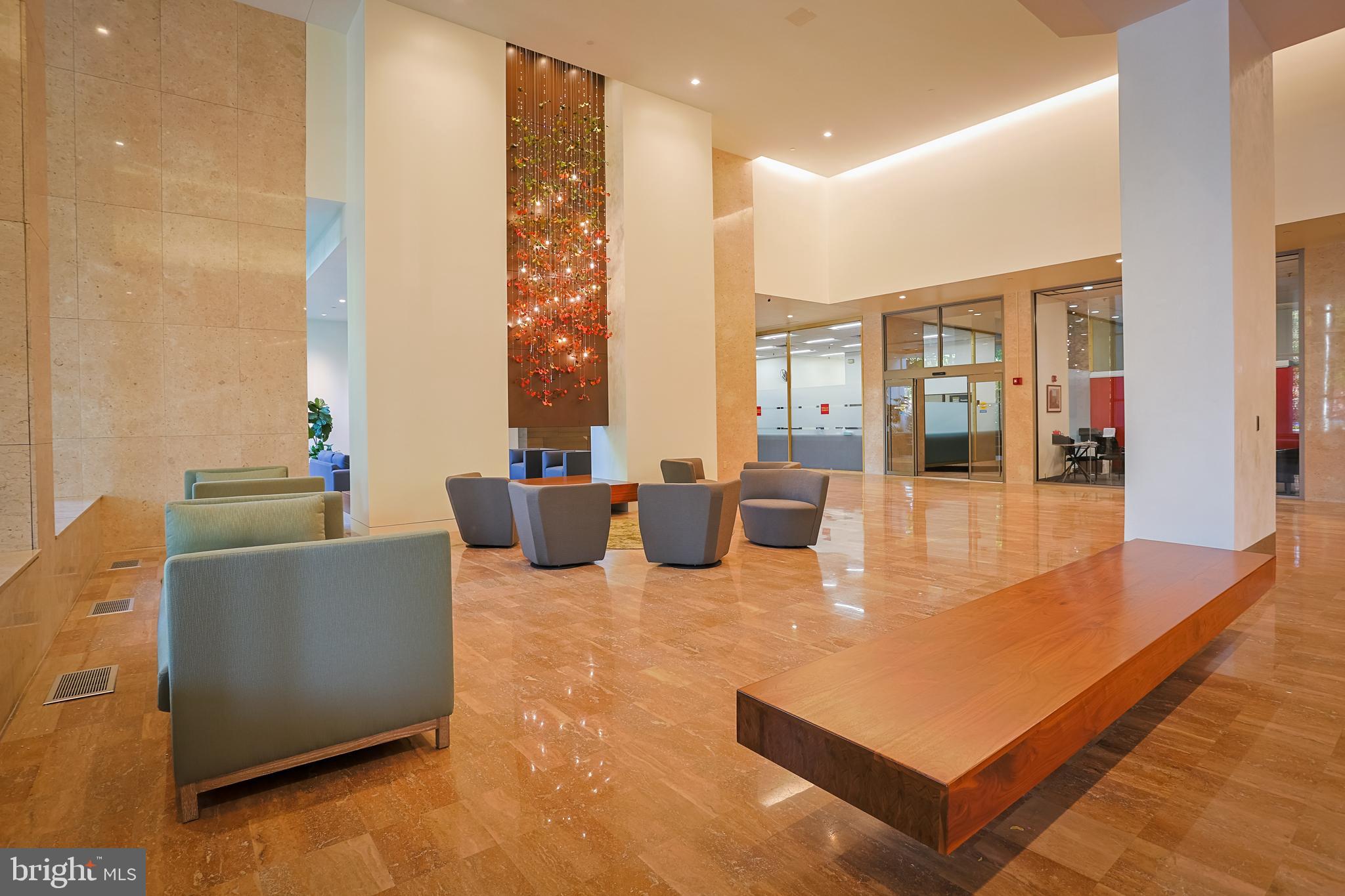 FAIRMOUNT - Residential
