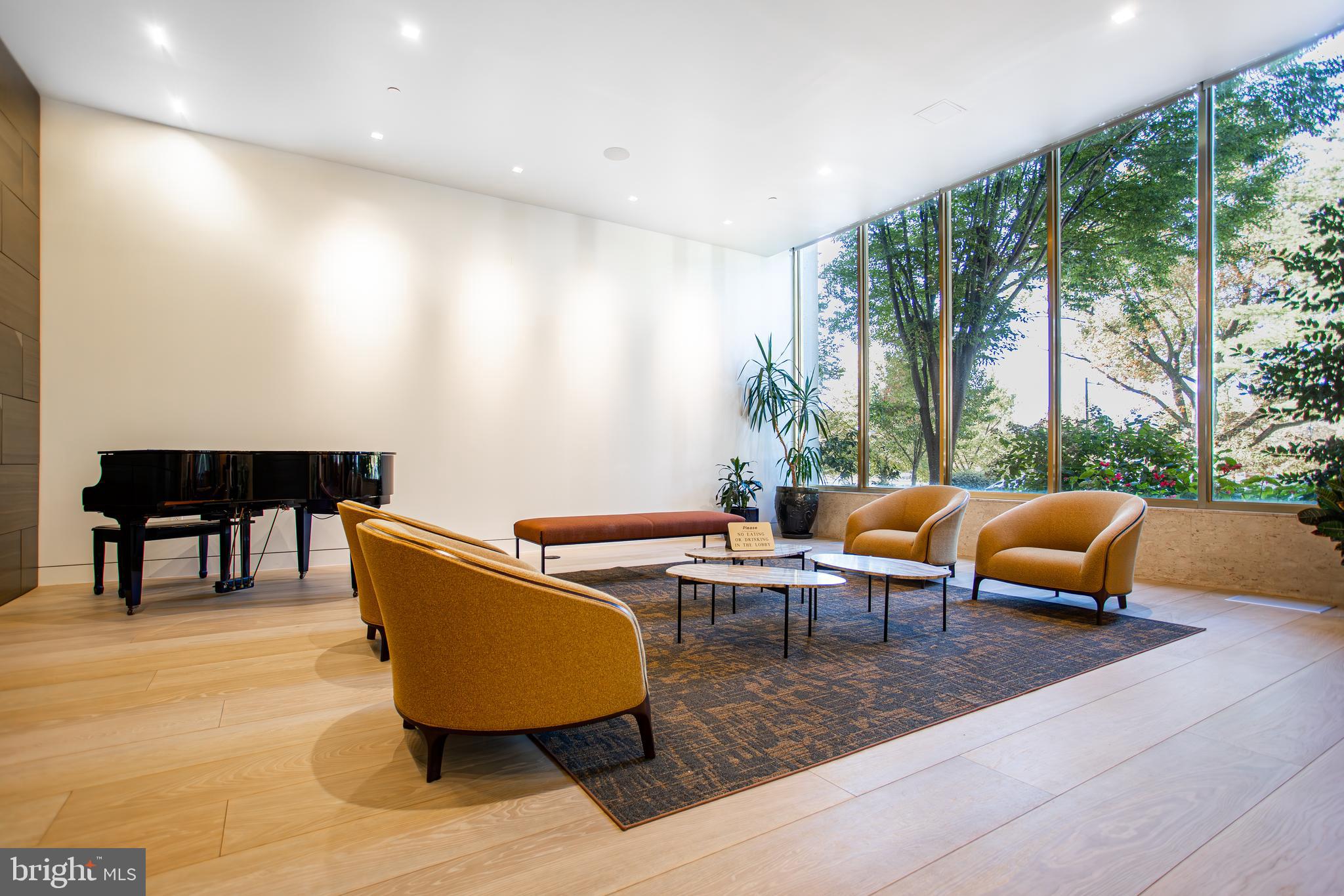 FAIRMOUNT - Residential