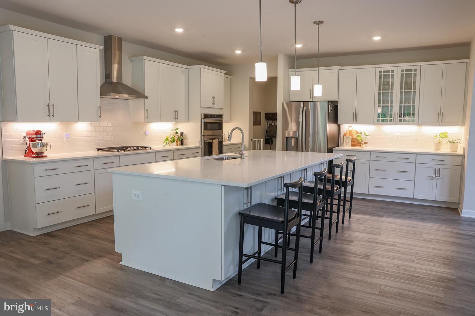 CLEVENGER CORNER VILLAGE - Residential