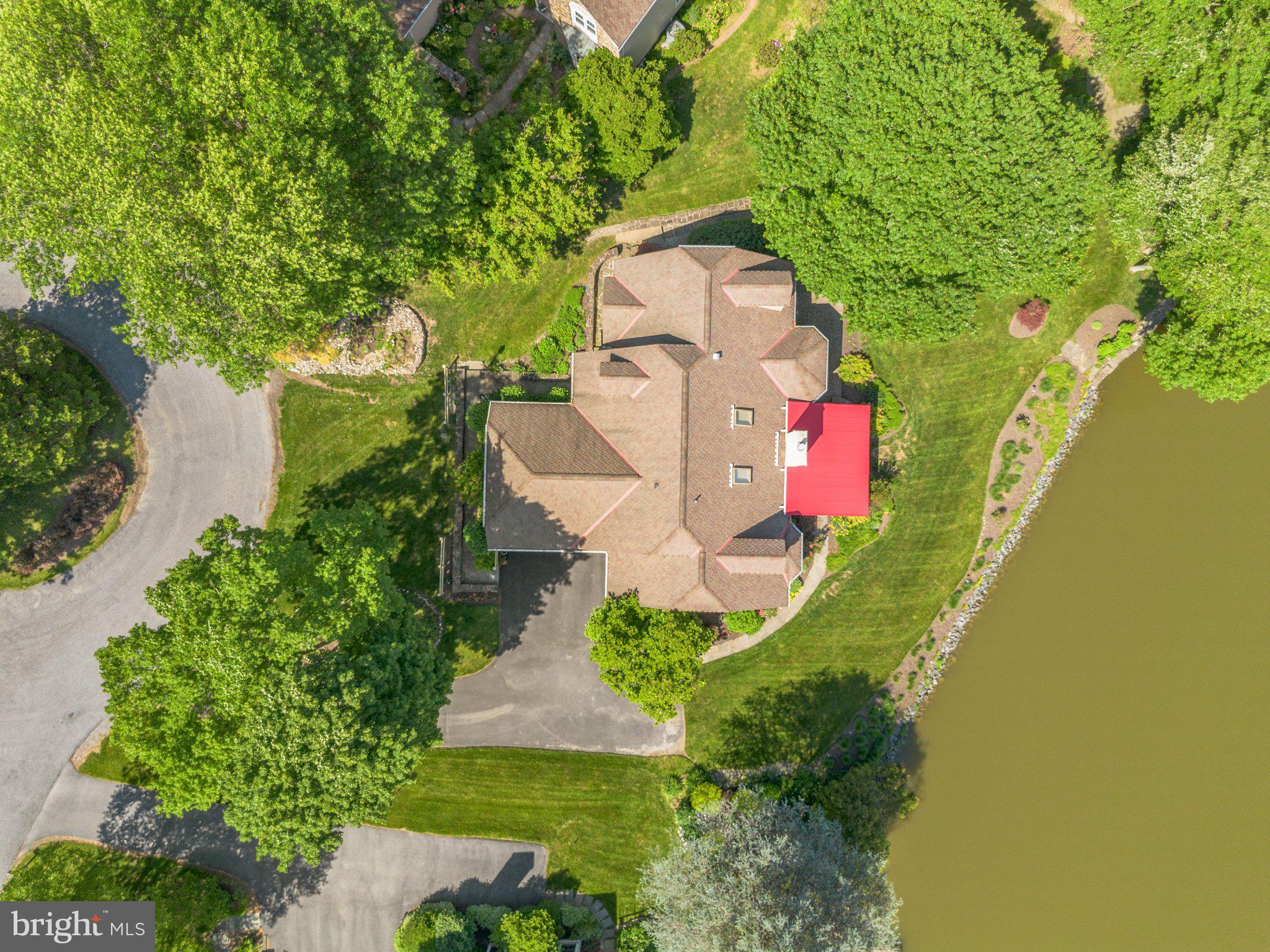 SOMERSET LAKE - Residential