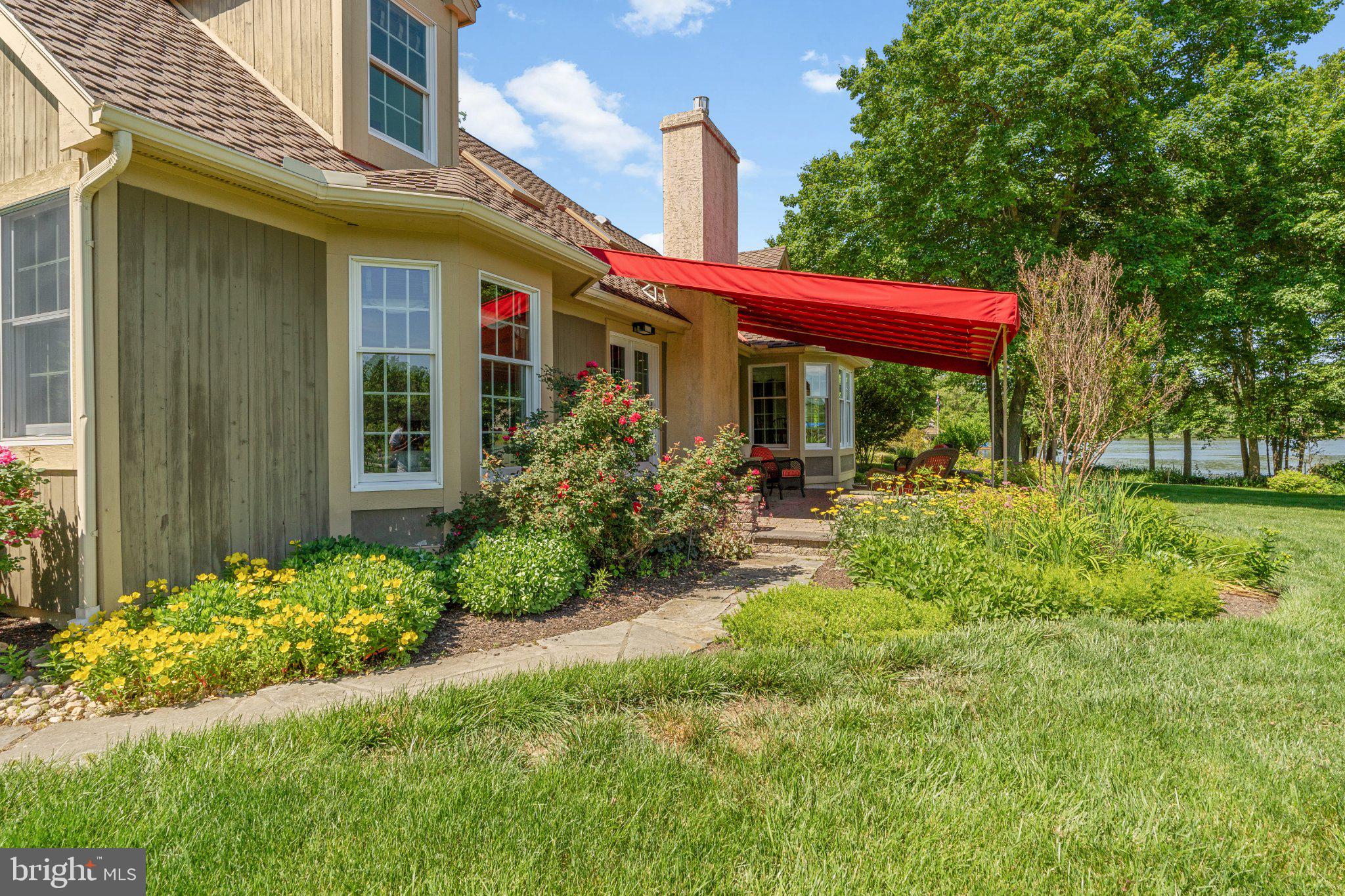 SOMERSET LAKE - Residential