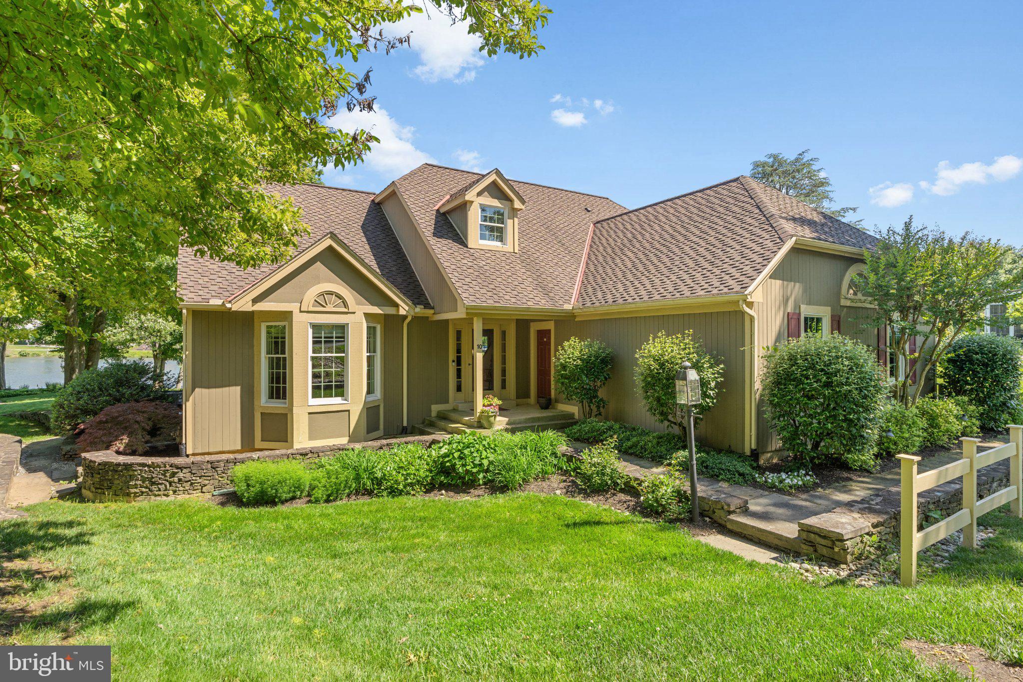 SOMERSET LAKE - Residential