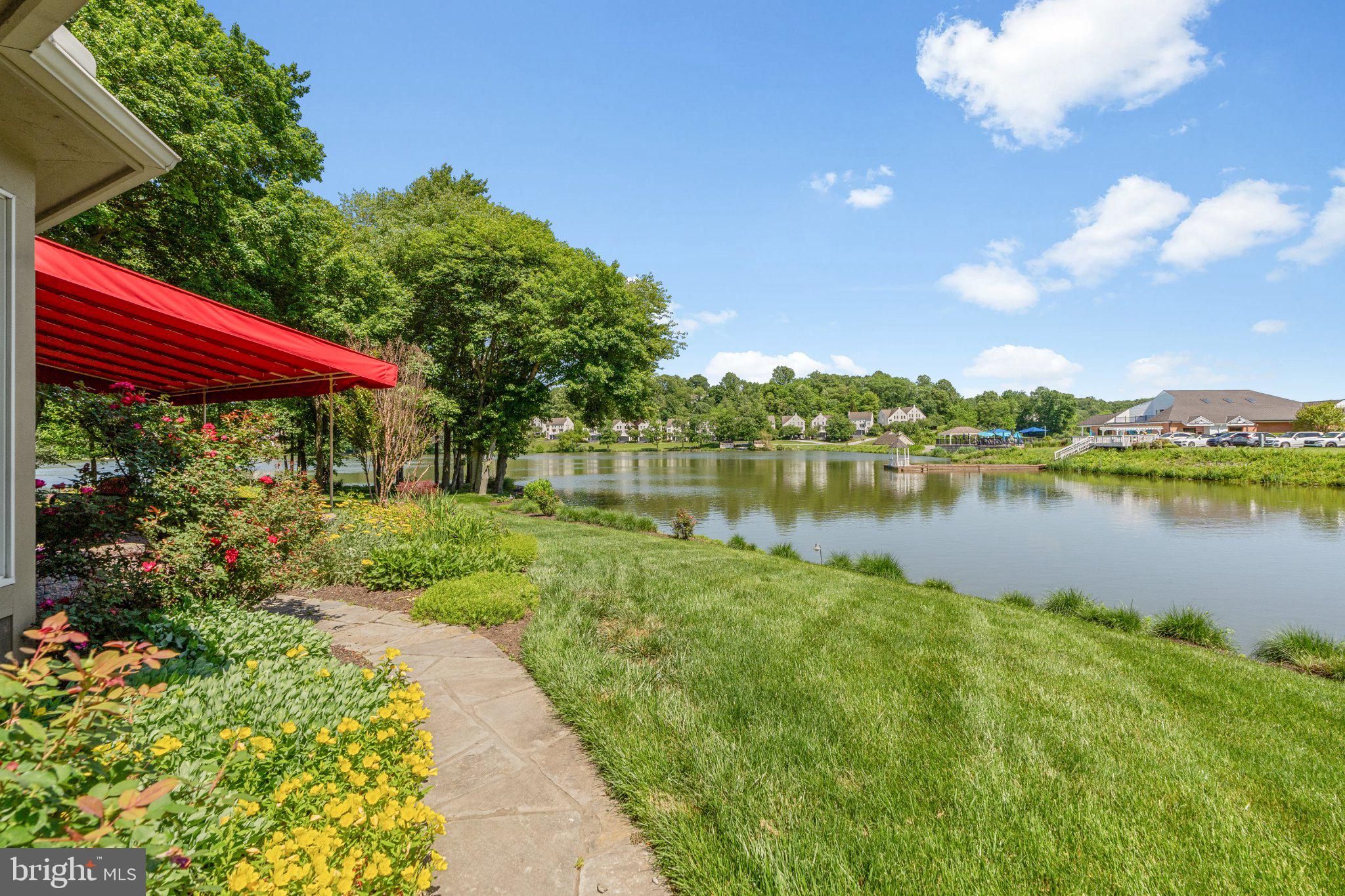 SOMERSET LAKE - Residential