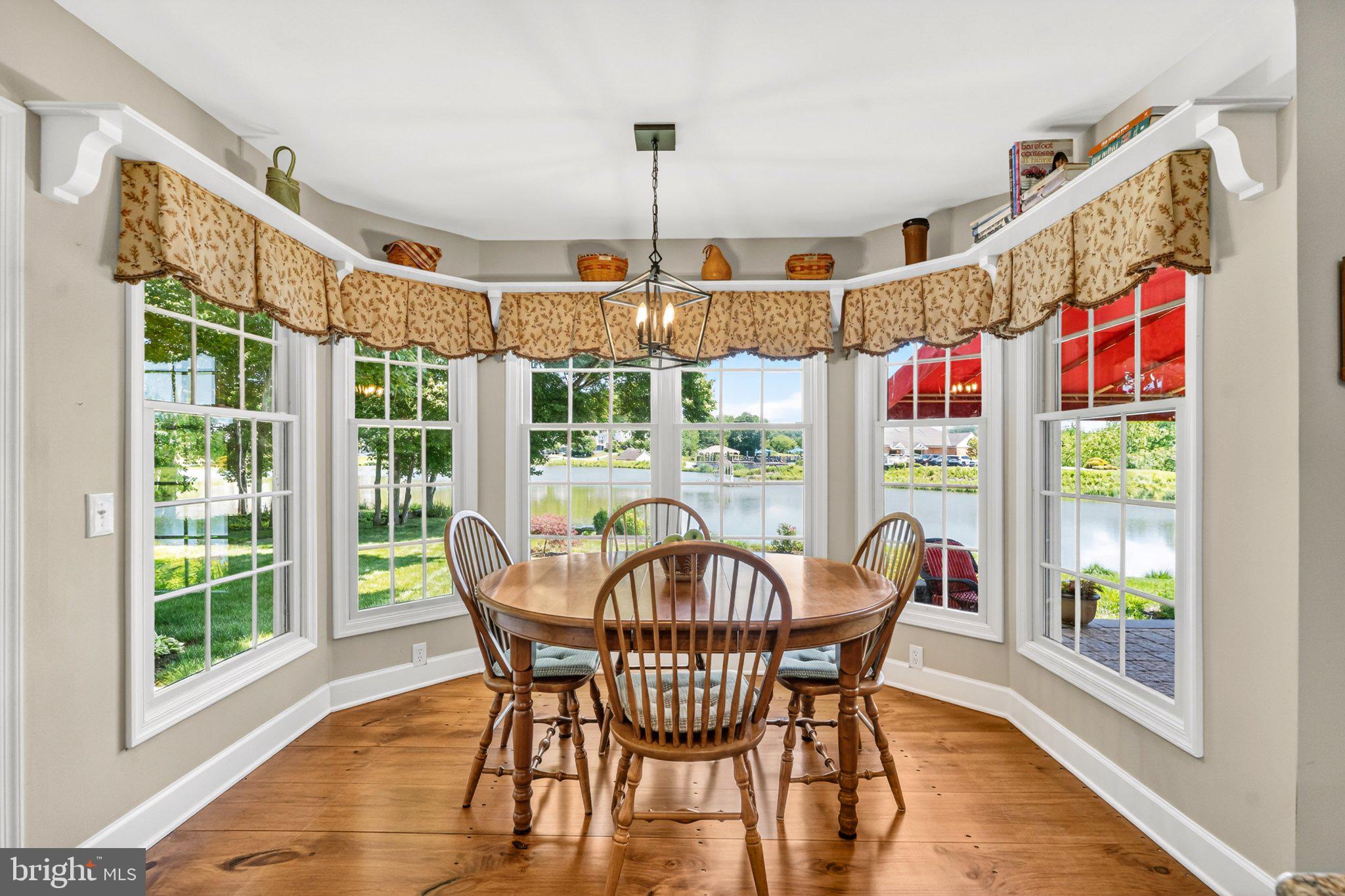 SOMERSET LAKE - Residential