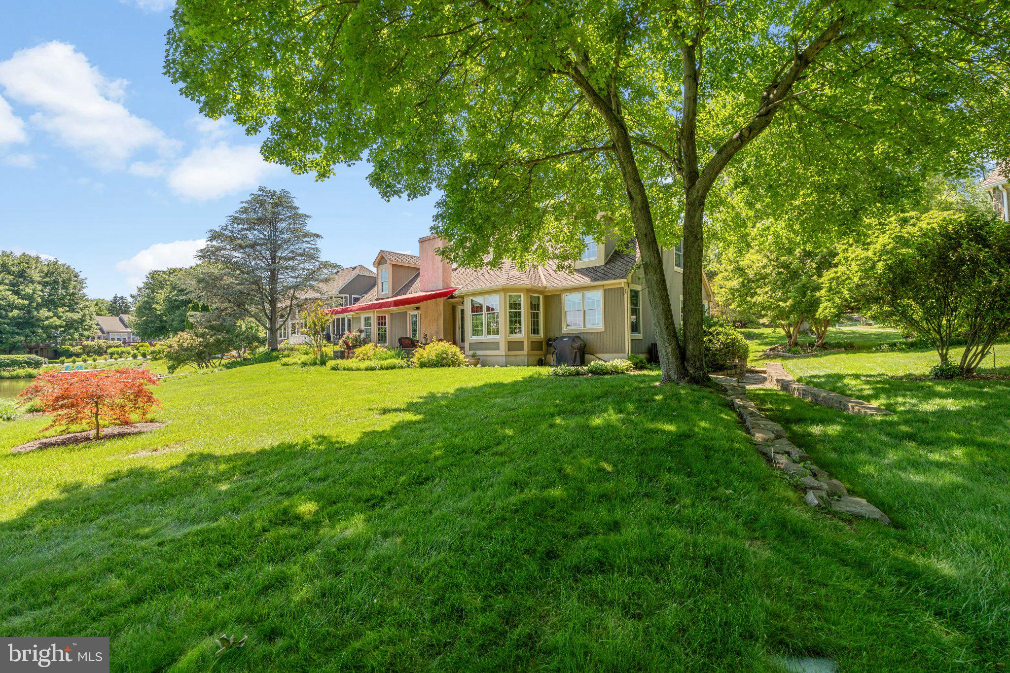 SOMERSET LAKE - Residential