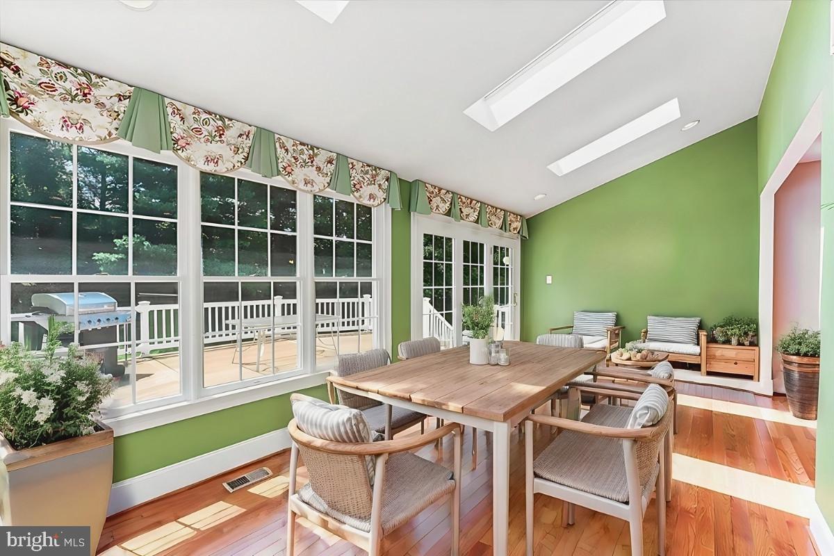 WESTTOWN CHASE - Residential