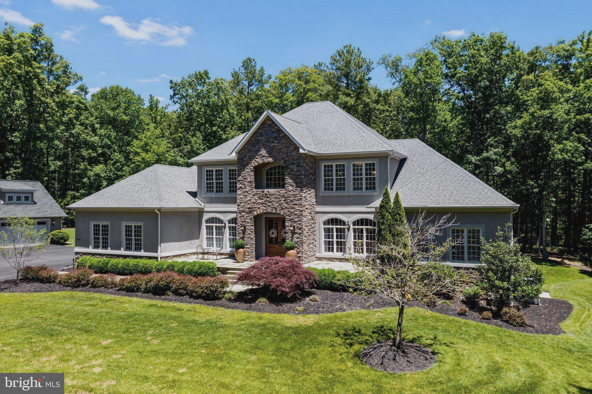 FAWN LAKE - Residential