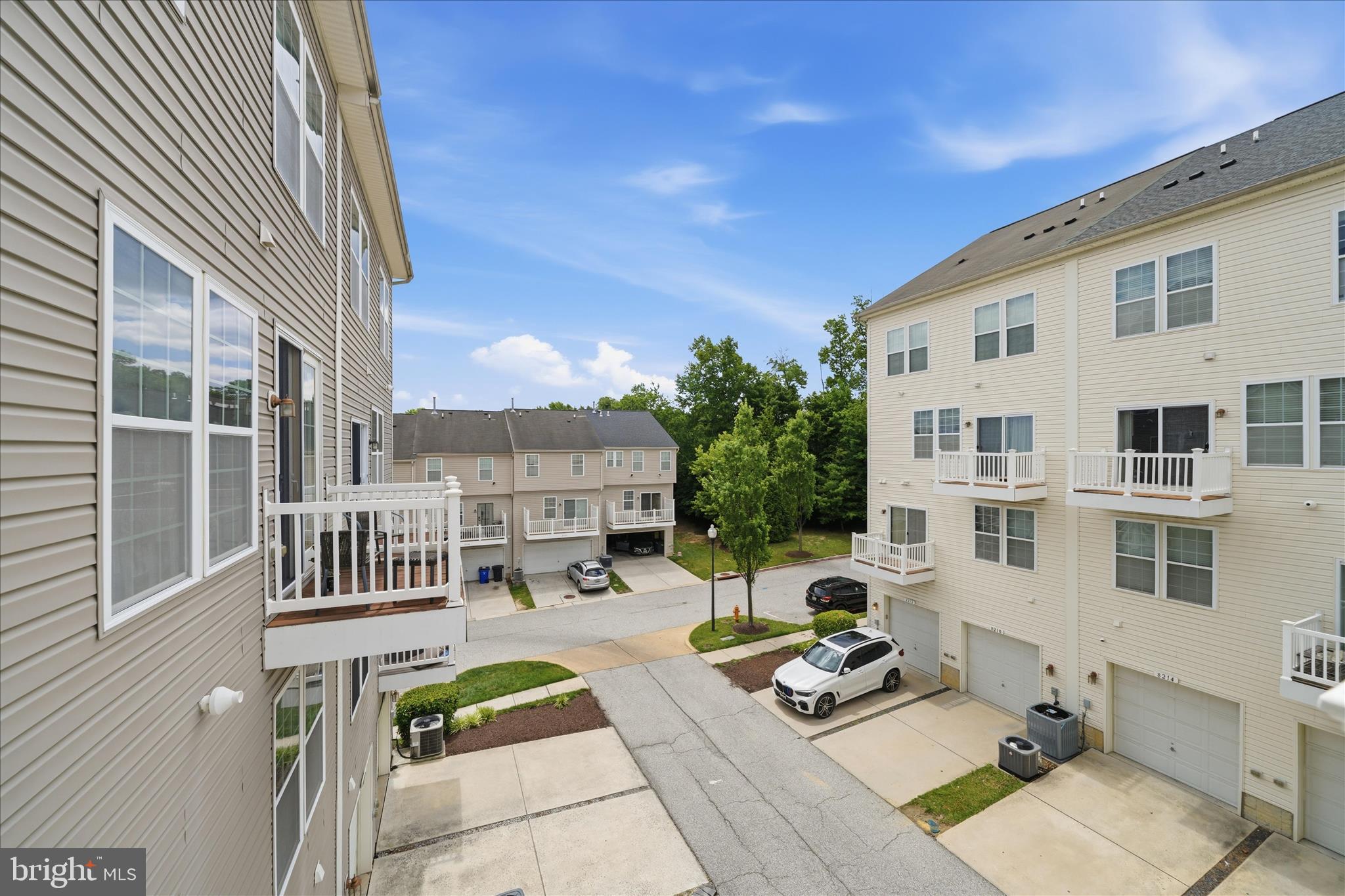 MISSION PLACE - Residential