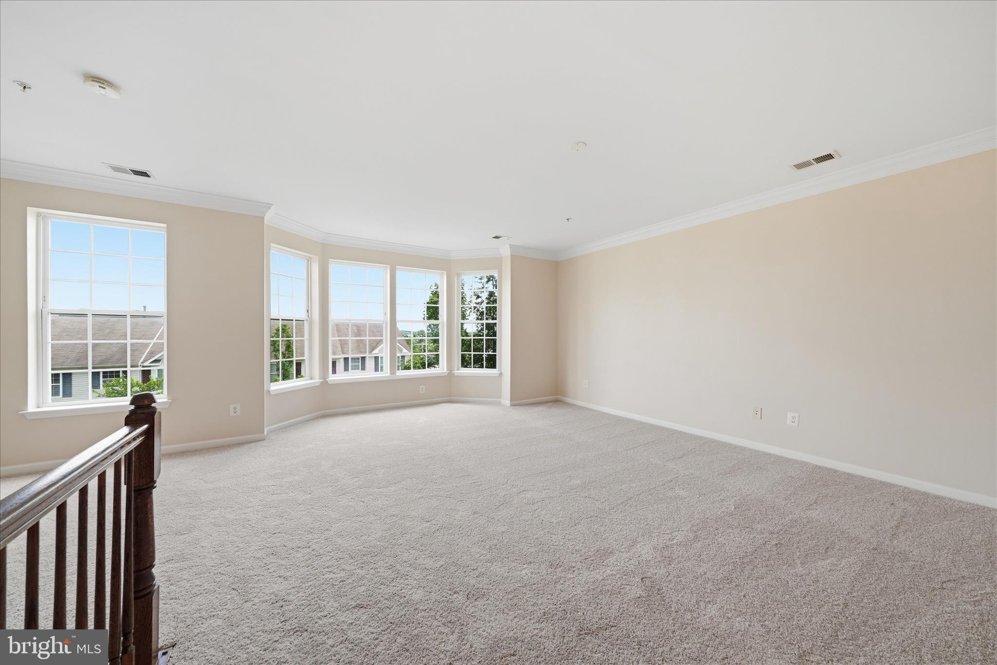 MISSION PLACE - Residential