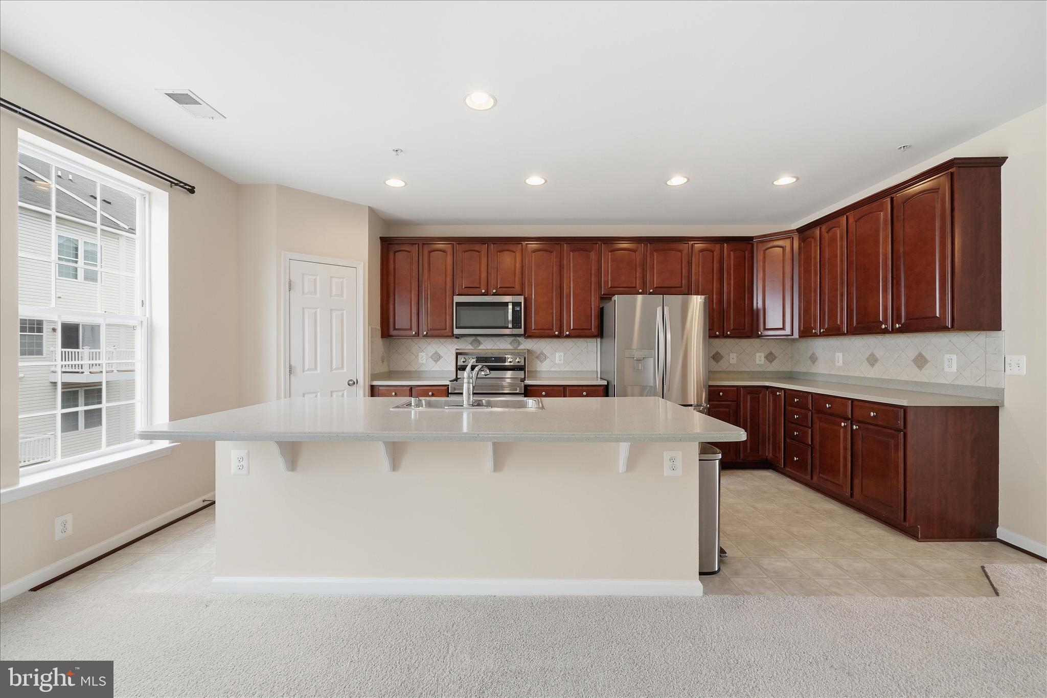 MISSION PLACE - Residential
